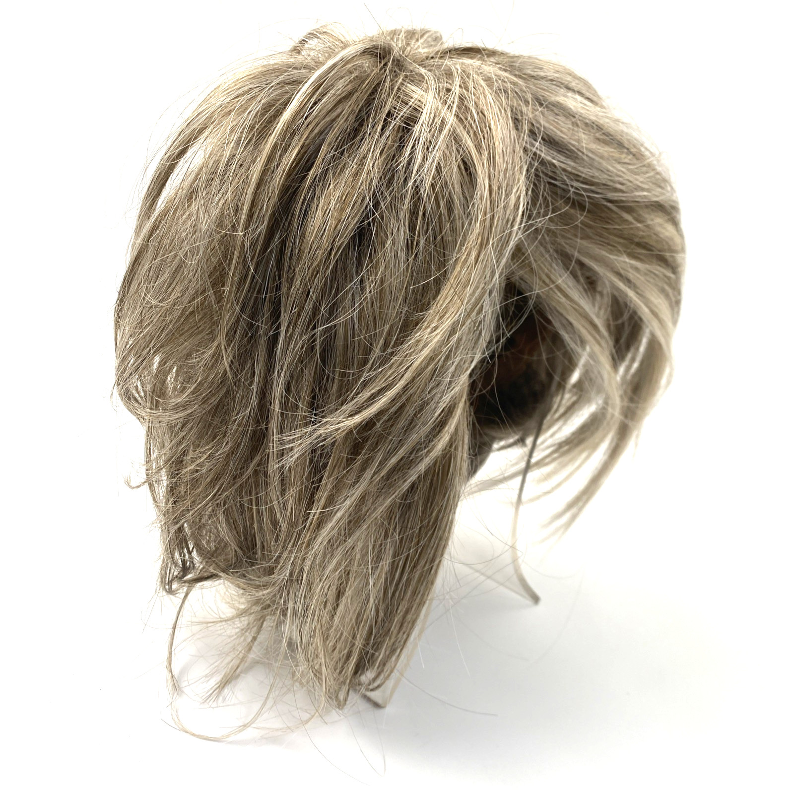 Tony of Beverly Logan Silverstone Ash Blonde Highlights Short Wig Bob Elura Hair