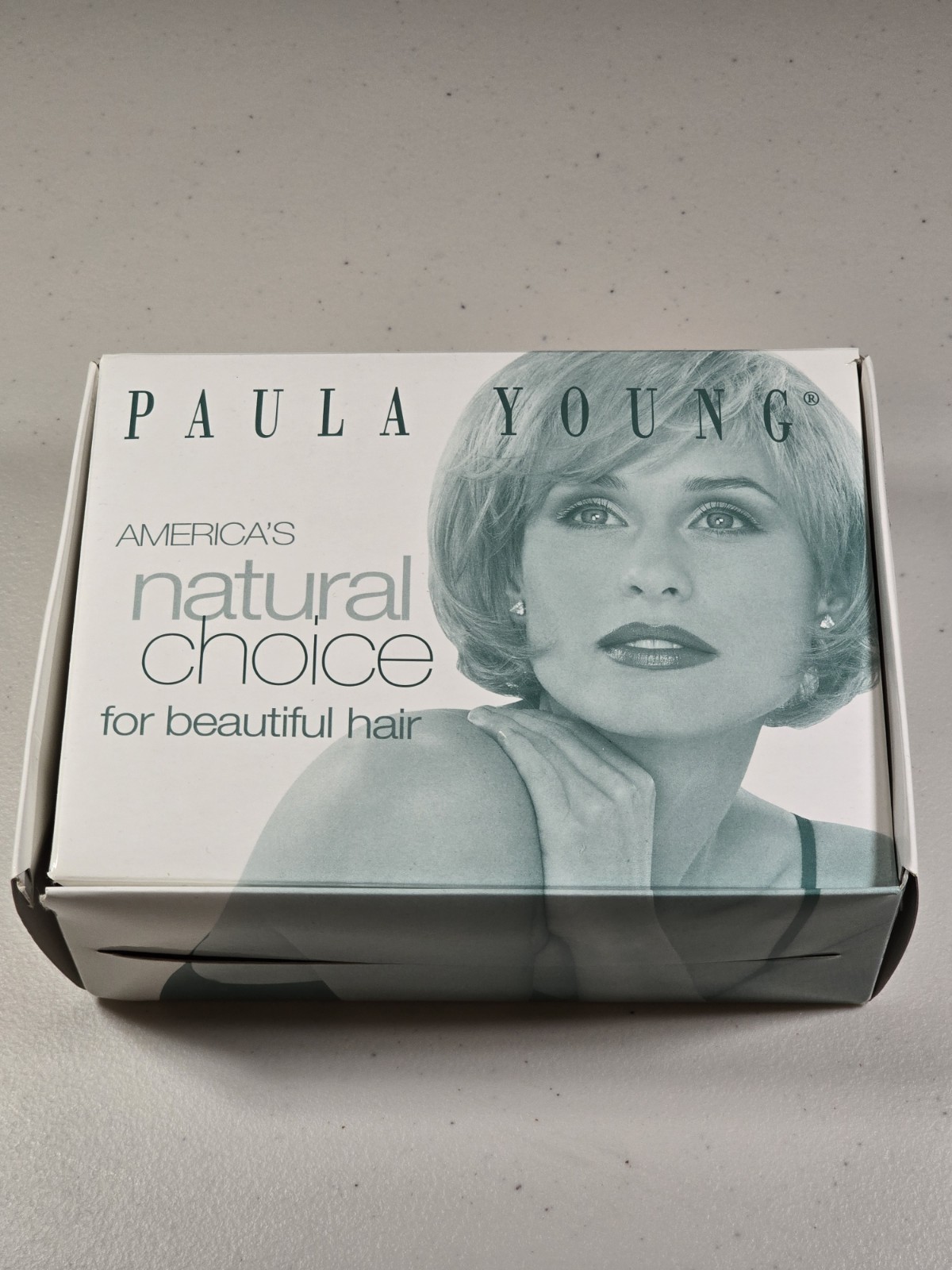 Paula Young A2094 24A Celebrity Short Wig Blonde Layered NEW