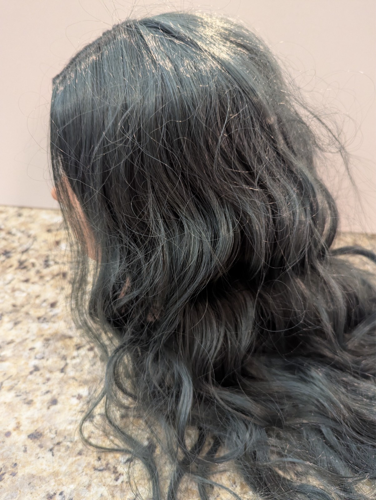 Women’s 26″ Hair Wig Layered Wavy Dark Green