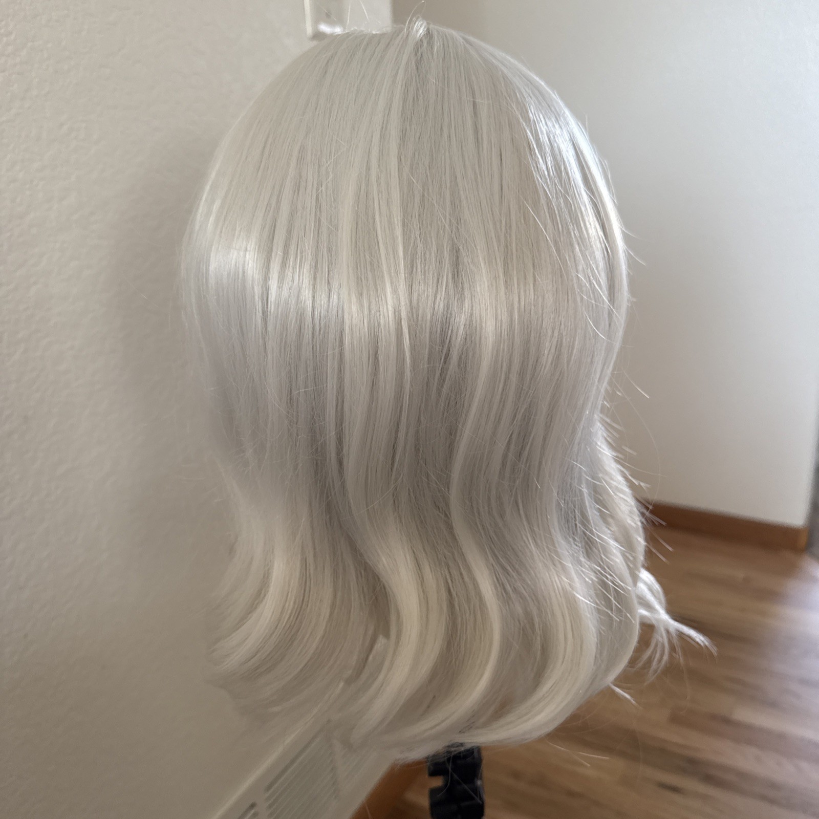 412A Hard Fronts Hairline Lace Cap Frontal Wig 14” White 412A