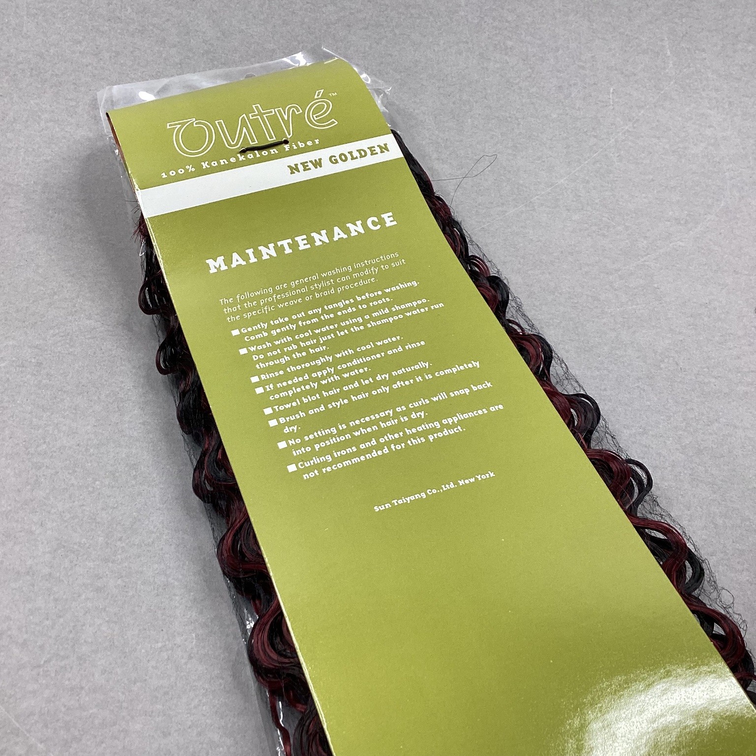Outré Peggy Weaving Hair Extensions 14/16″ Kanekalon Curly Black Red Tone