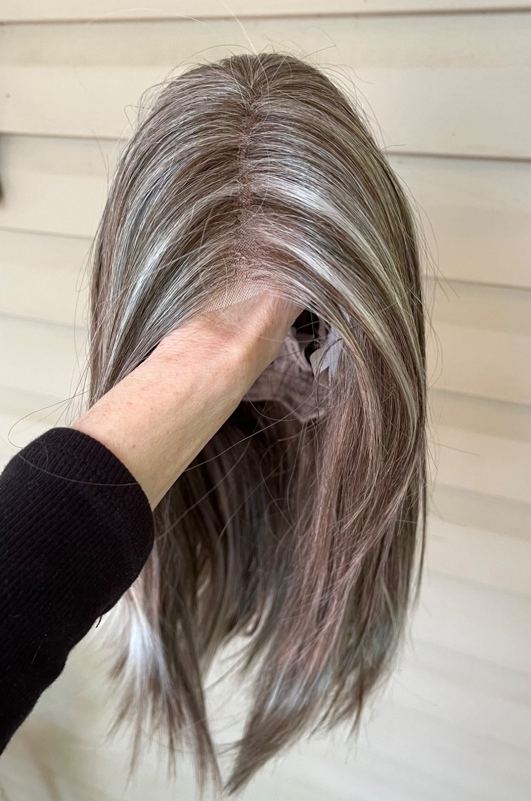 The Wig Company Luxurious Wig Lace Front Mono Part F8/60 Brown Gray
