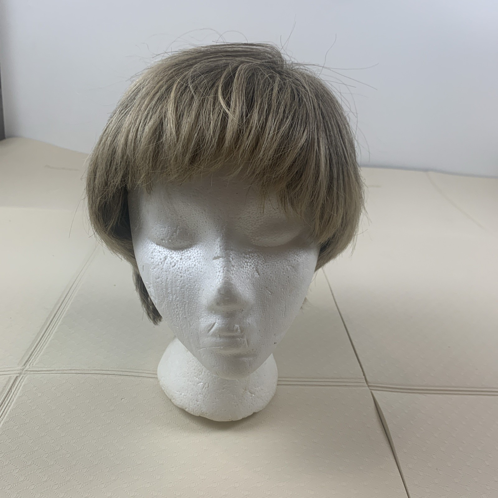 Lot 2 Wigs Rene of Paris Wig Spring Honey 4103 & 5103 Bangs 1 Box French Design