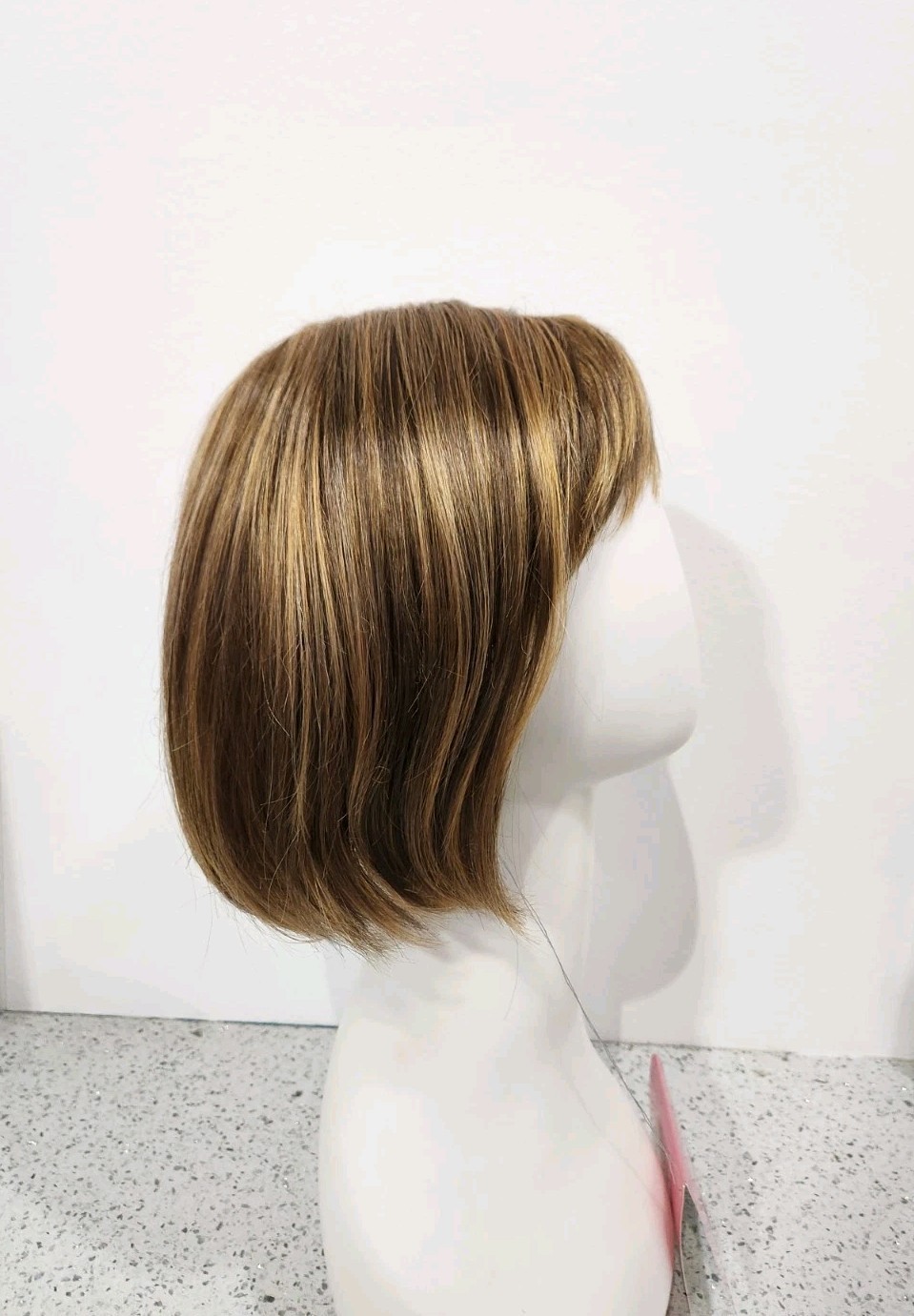 Riley by ESTETICA Designs Bob Wig RH268 Golden Brown w Copper Blonde Highlights