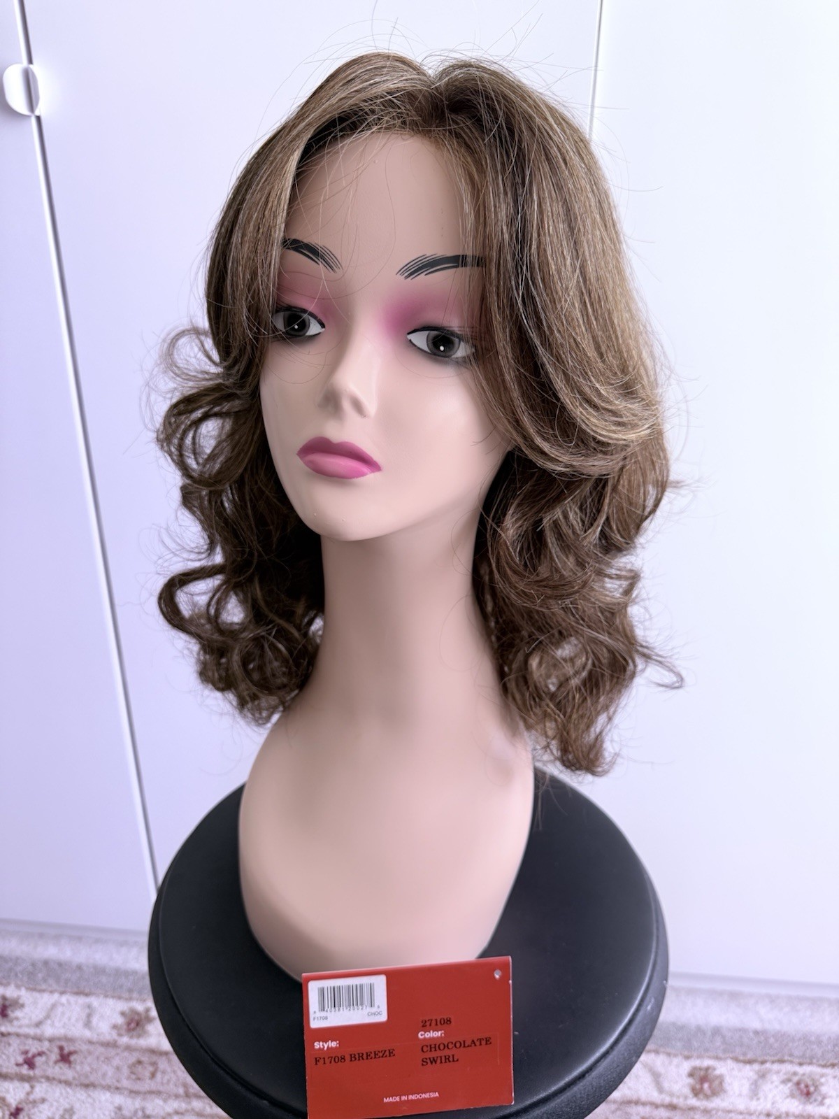 TRESSALLURE Breeze Lace Front Wig (Mono Top) Color CHOCOLATE SWIRL NEW