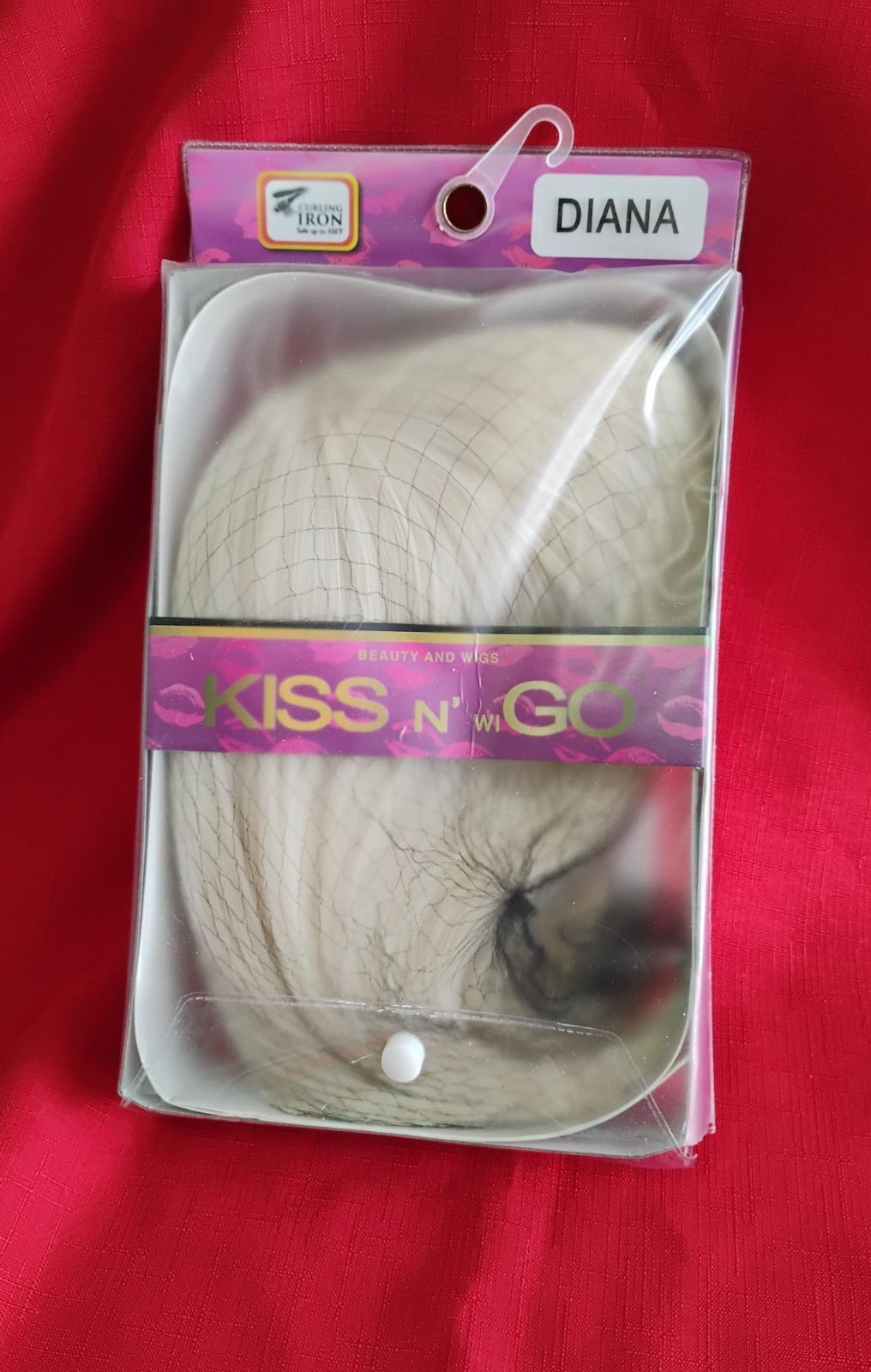A Belle Kiss N wiGo Women’s Beautiful Diana Blonde (613) Short Easy To Wear Wig