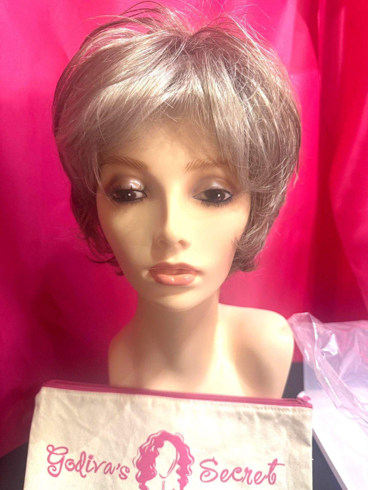 Godiva’s Secret Wig “Kim” Frosted Taupe LARGE CAP