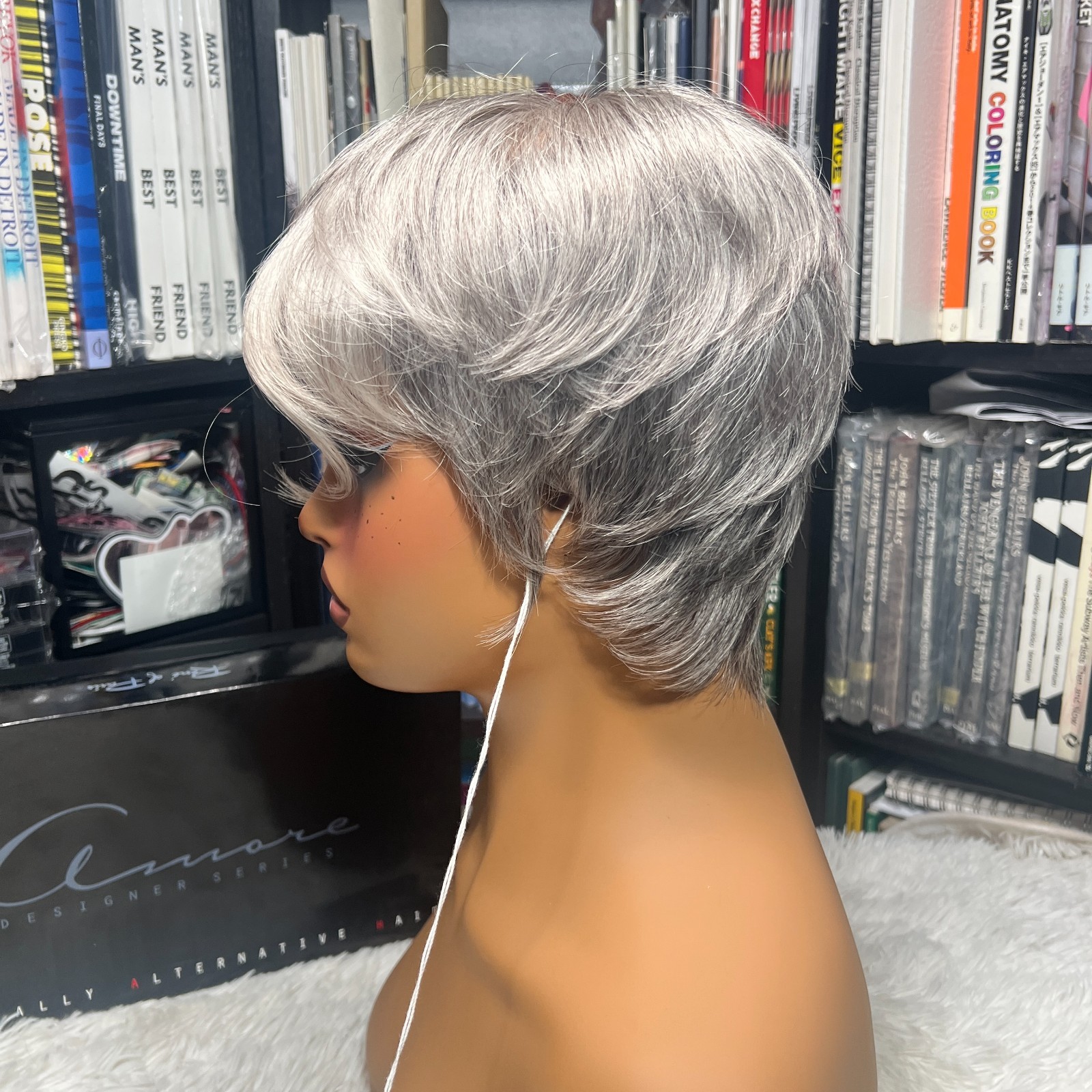 RENE OF PARIS WIG AMORE COLLECTION WENDY 2539 PLATINUM