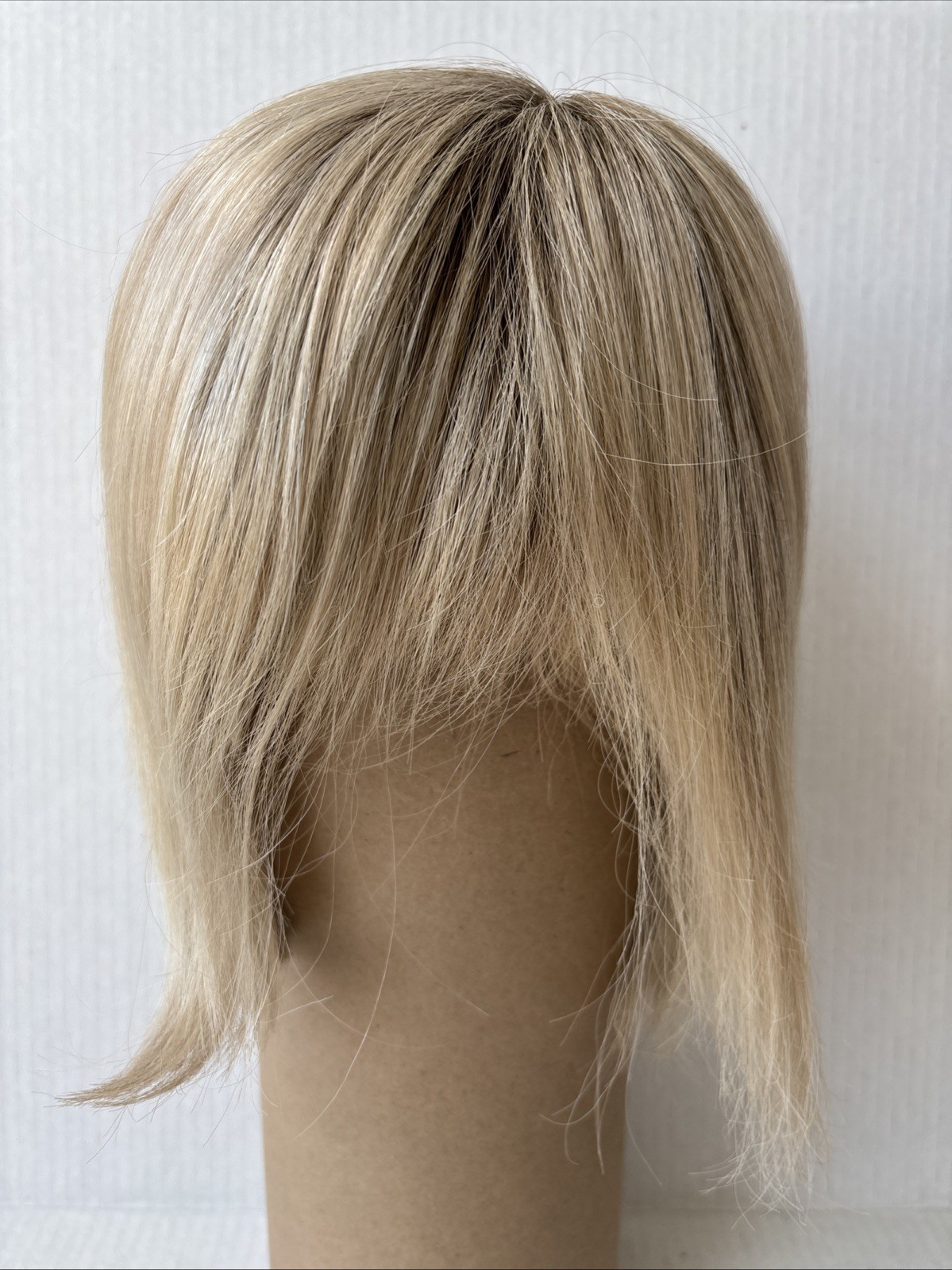 Belle Madame Synthetic Wig in Champagne Root Lea Mono SF Good Condition, No Box
