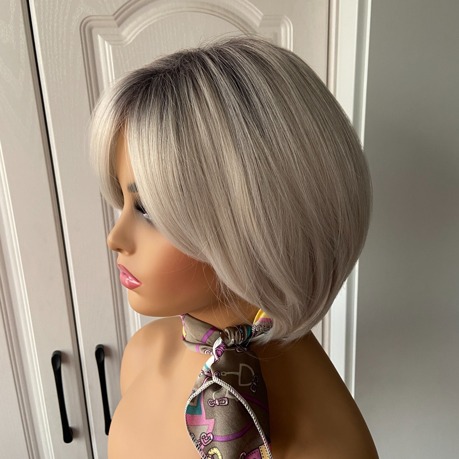 Short Bob Hairstyle Rooted Silver Gray Mix Synthetic Hair Wigs Women Soft