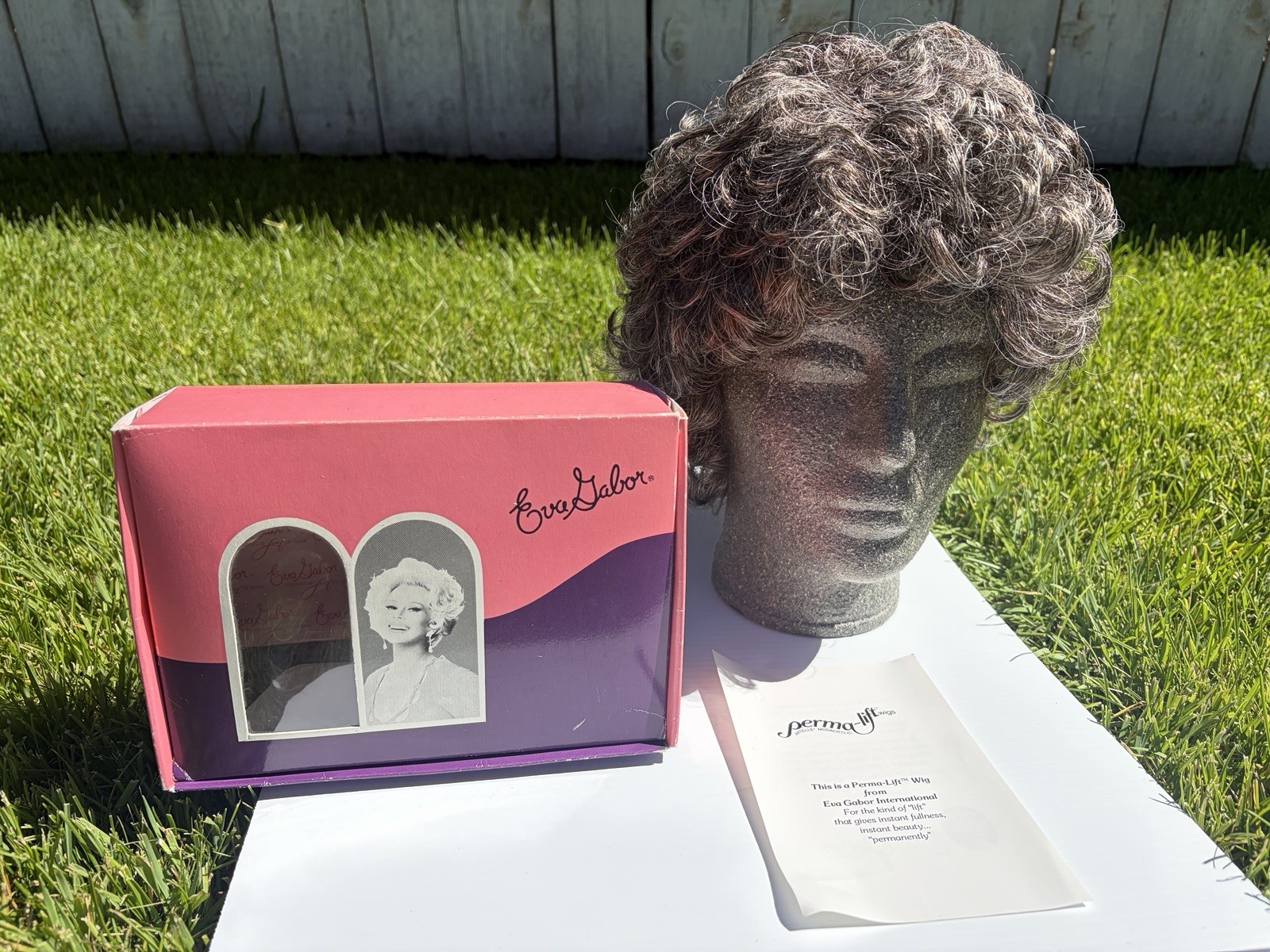vtg Eva Gabor Perma-Lift Wig Acrylic Gray Curls Short color:34 in Original Box