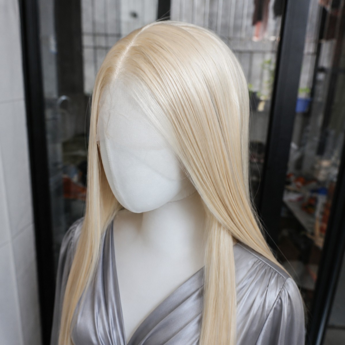 Lace Front Wigs Long Straight Bleach blonde Heat Resistant Hair Pre Plucked