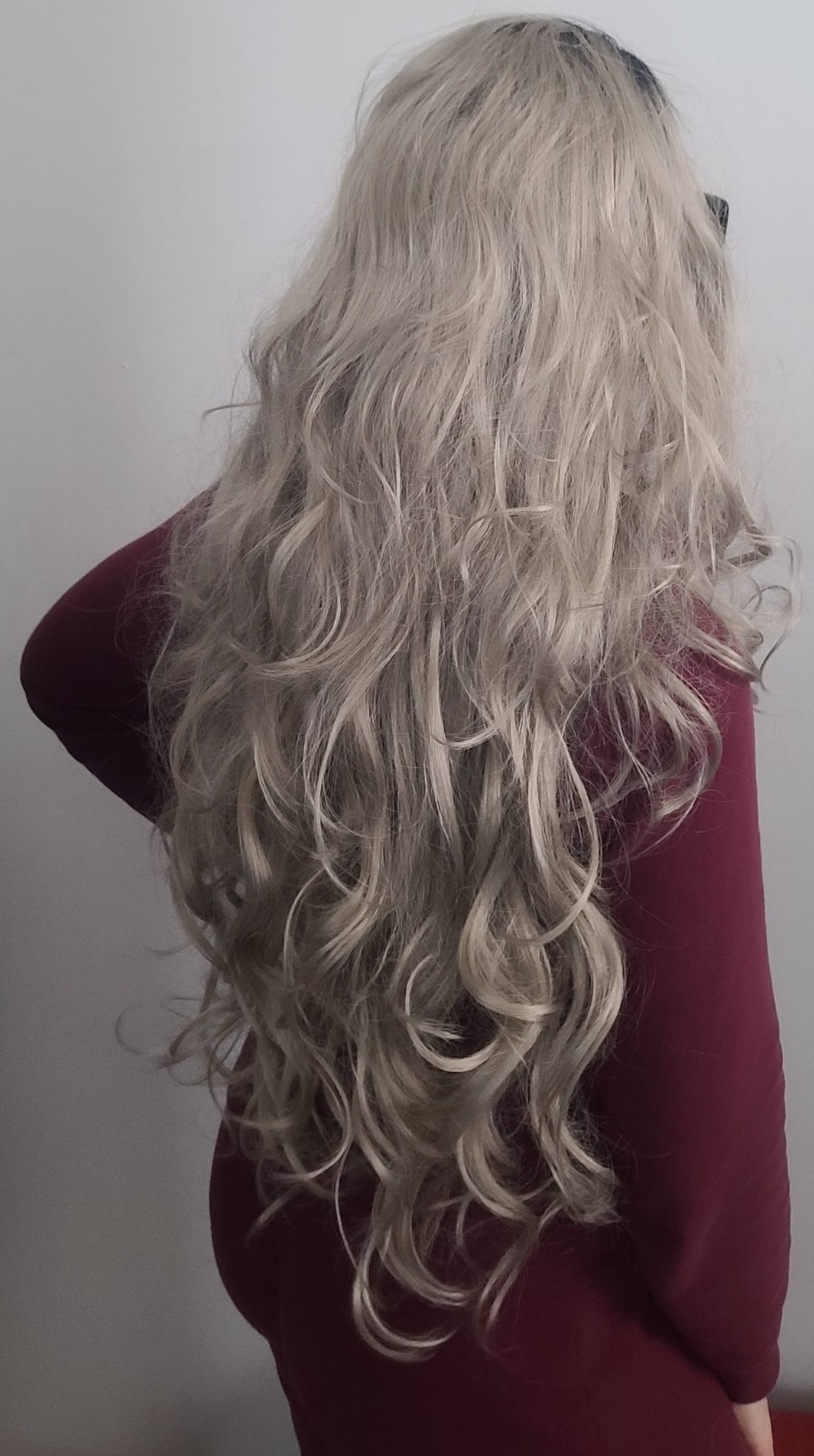30″ Platinum Blonde Lace Front Wig Long Wavy Curly Silver Blonde No Glue