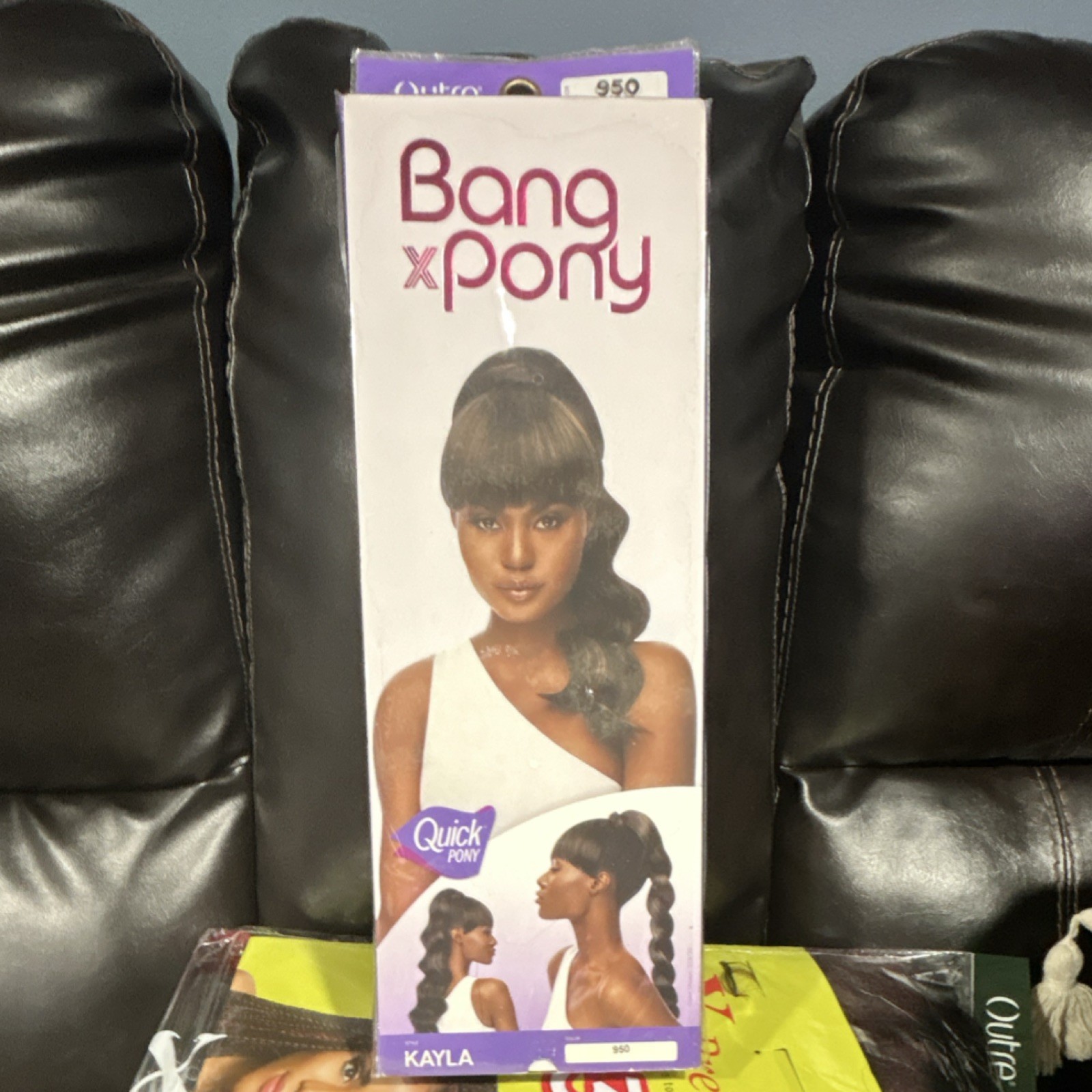 Outre Bang x Pony Kayla 950 Heat Resistant Synthetic Clip-In Ponytail Wavy