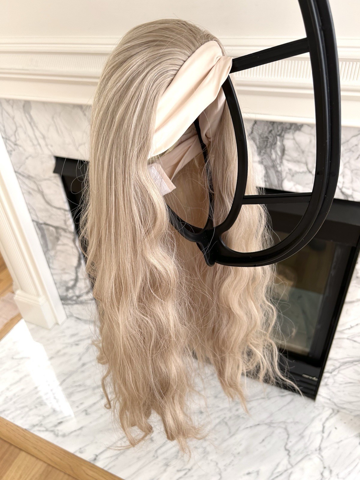 Long Wavy Soft Headband Cap Blonde Synthetic Wig 28” New
