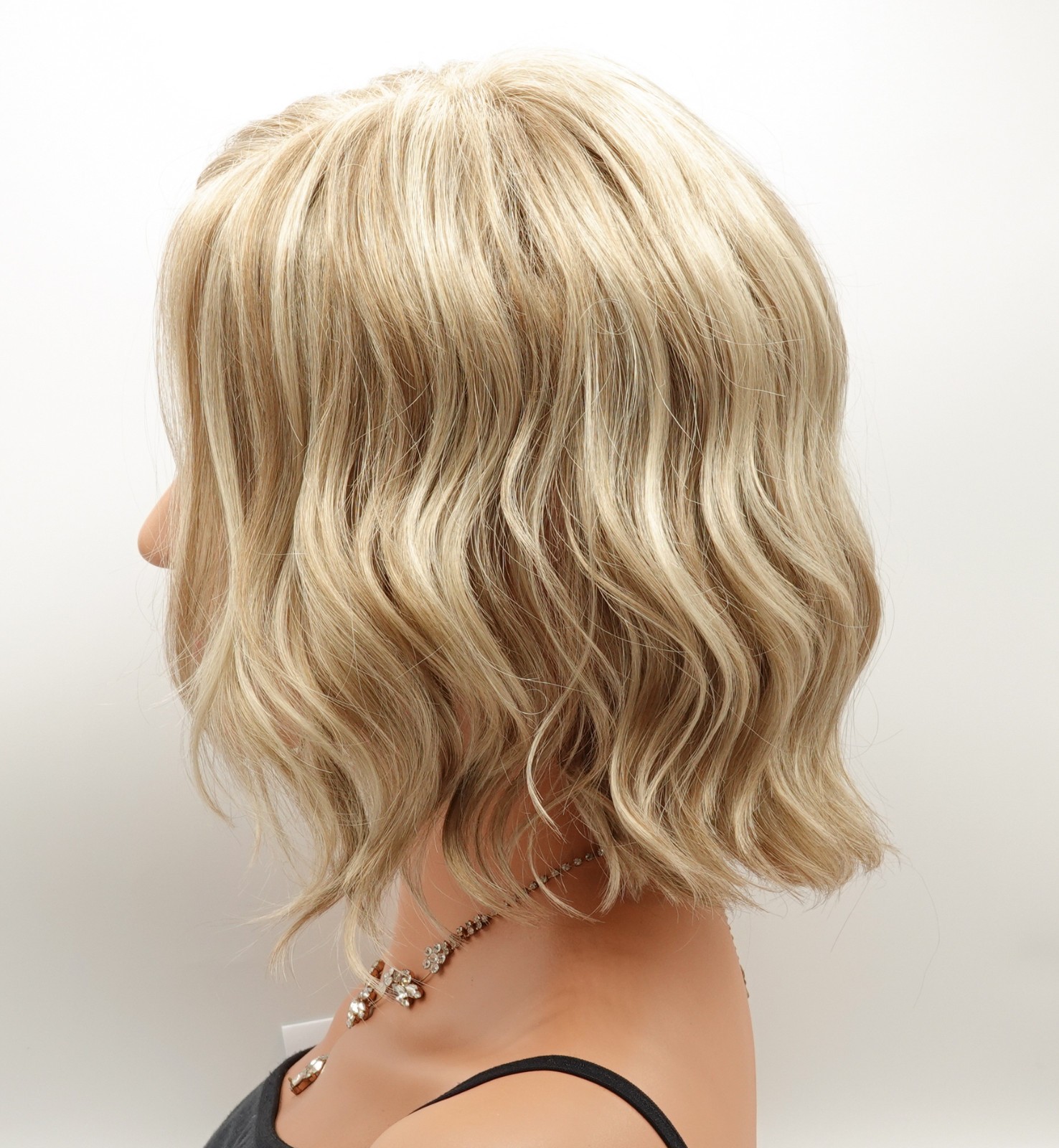 SOFT & SUBTLE Wig by Gabor GL16/27, Petite/Average CLEARANCE MonoPart +Lace Frt