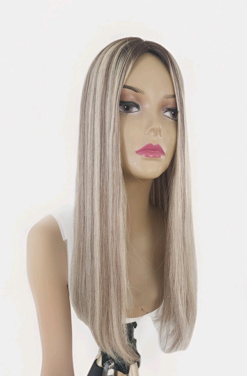 100% HUMAN HAIR 22” ASH BLONDE DIMENSIONS TOPPER SILKTOP 8”X8” FREE PARTING