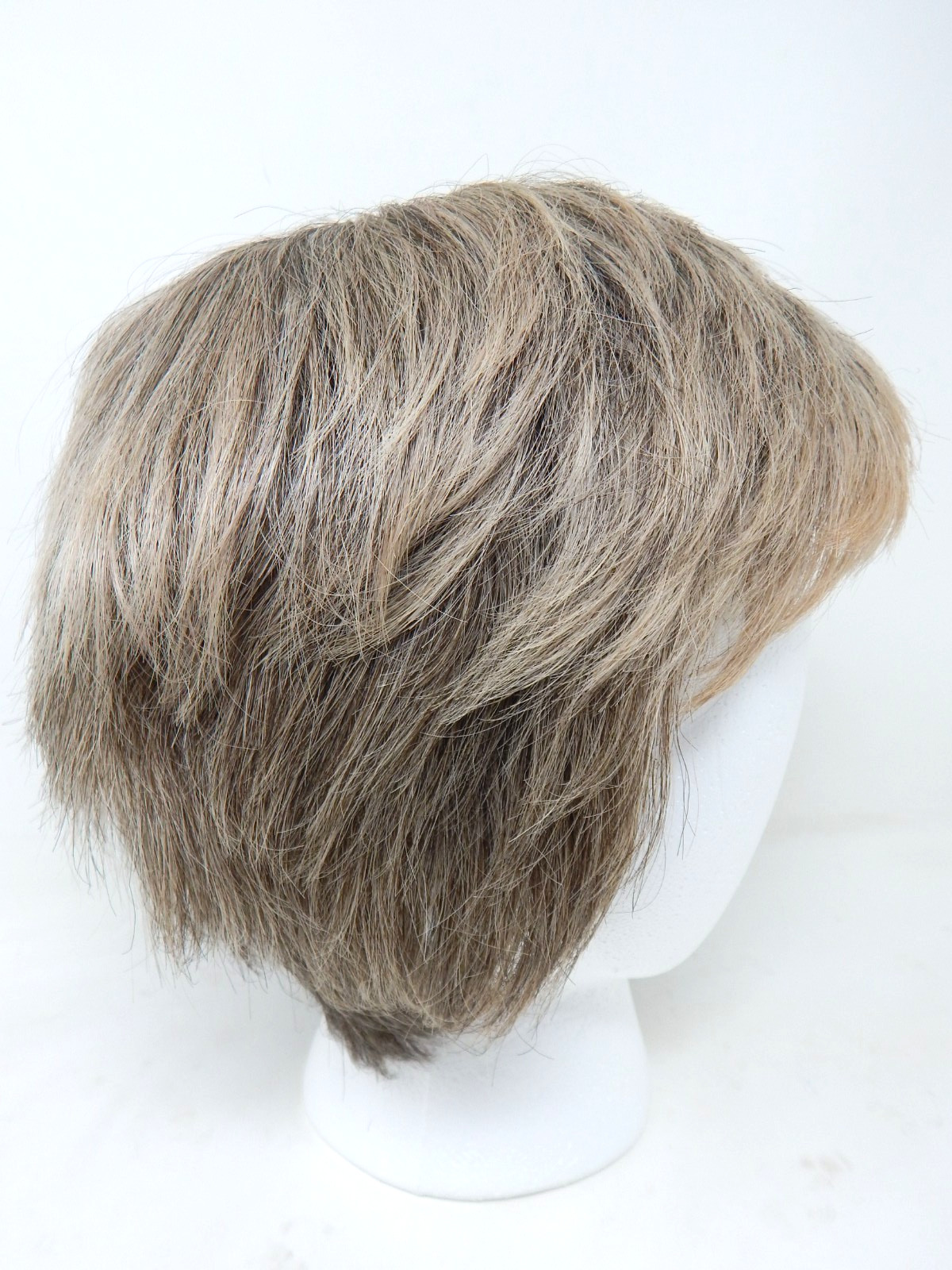 Tony of Beverly Wig Short Hair Modacrylic Fiber Japan Multi-Grey color (Medium)