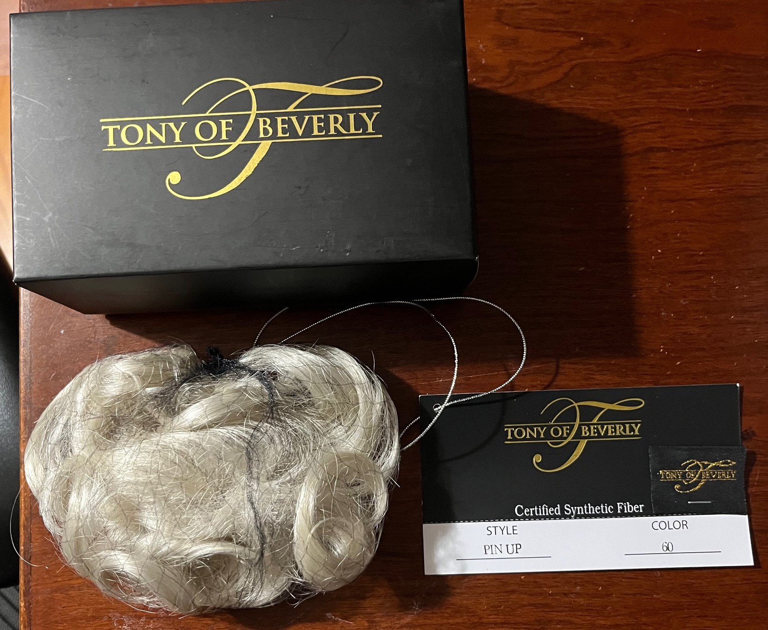 Tony Of Beverly Snappy Clip 5″ Pin Up Hair Piece Clip in Color: 60 White NIB