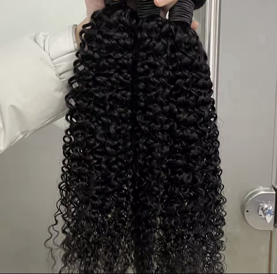 Kinky Curly Hair Bundles 3 PCS Hair Extensions 22 24 24 Rebought & New