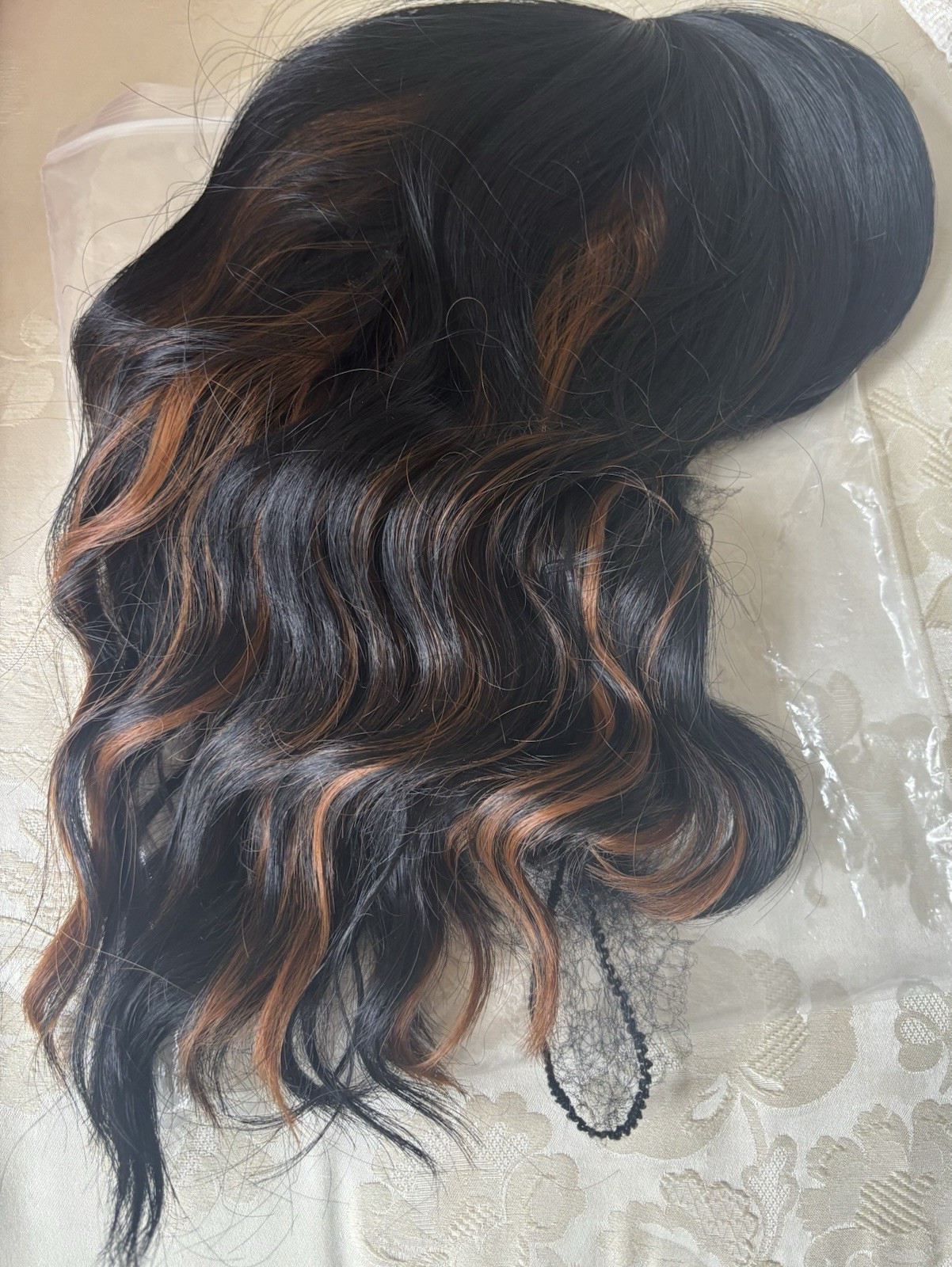 NWOT Human Hair Wavy Wig Black W/Brown Highlights SOFT Lace Front 15”