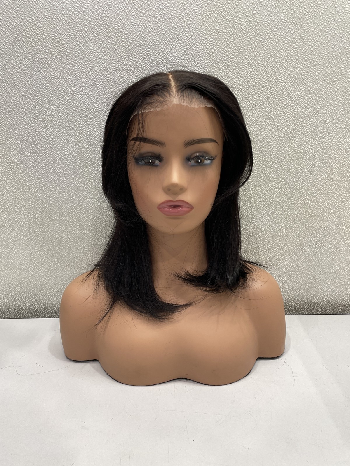 WestKiss 14″ Natural Black Layered Human Hair Lace Front Bob Wig, 180% Density