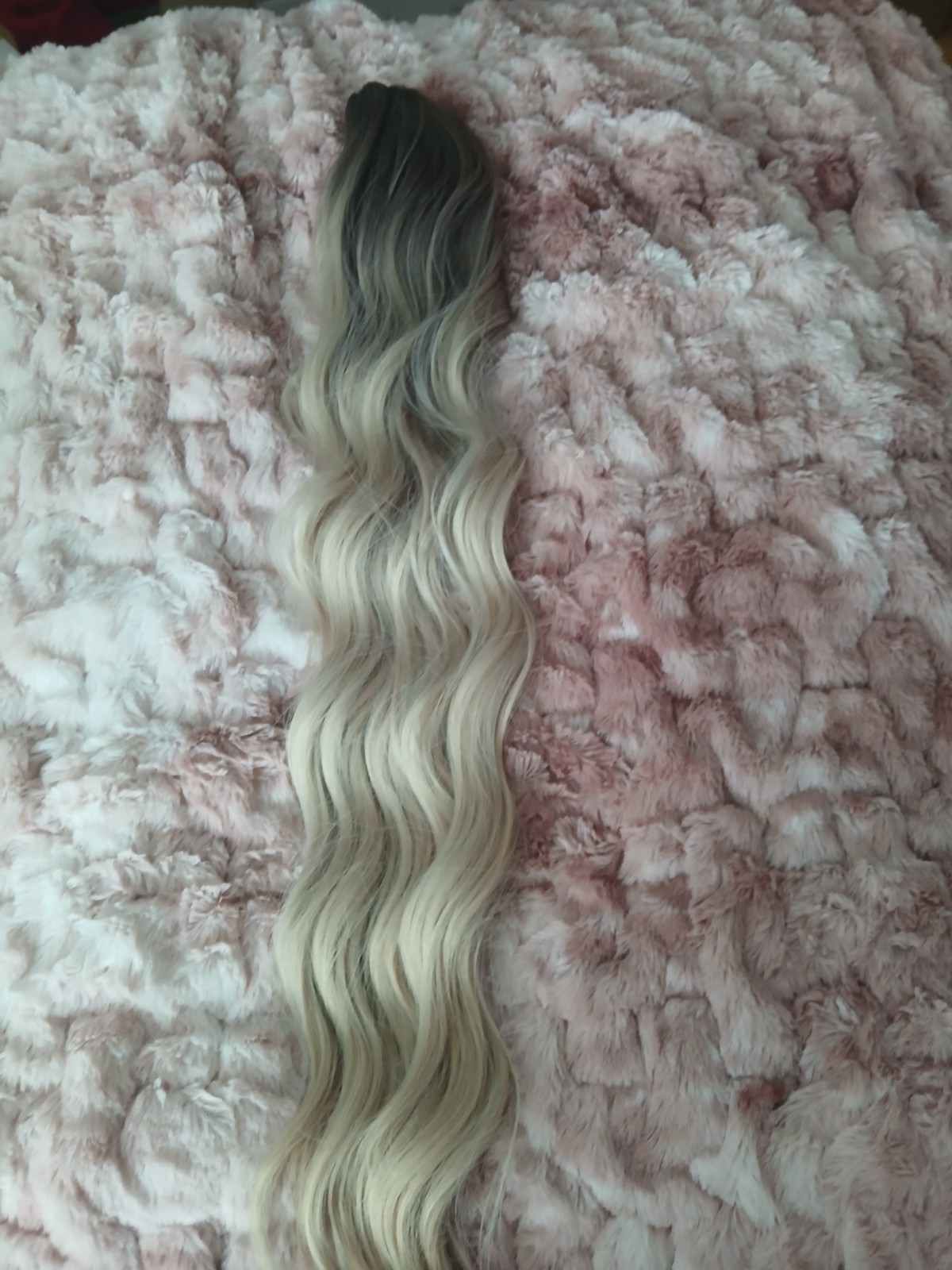 Blonde/Ombre Wavy/High Quality Claw Clip Hair Extension 24inch