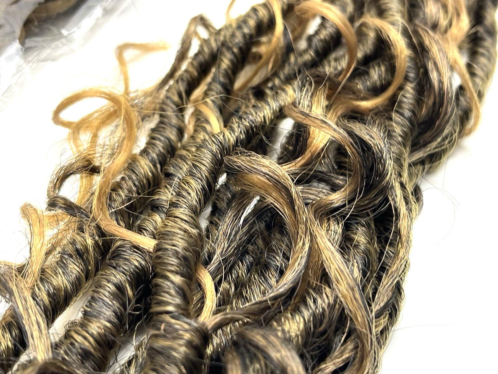 4-pk Faux Extensions Bohemian Curly Style Long 29″ Mixed Brown/Caramel Crochet