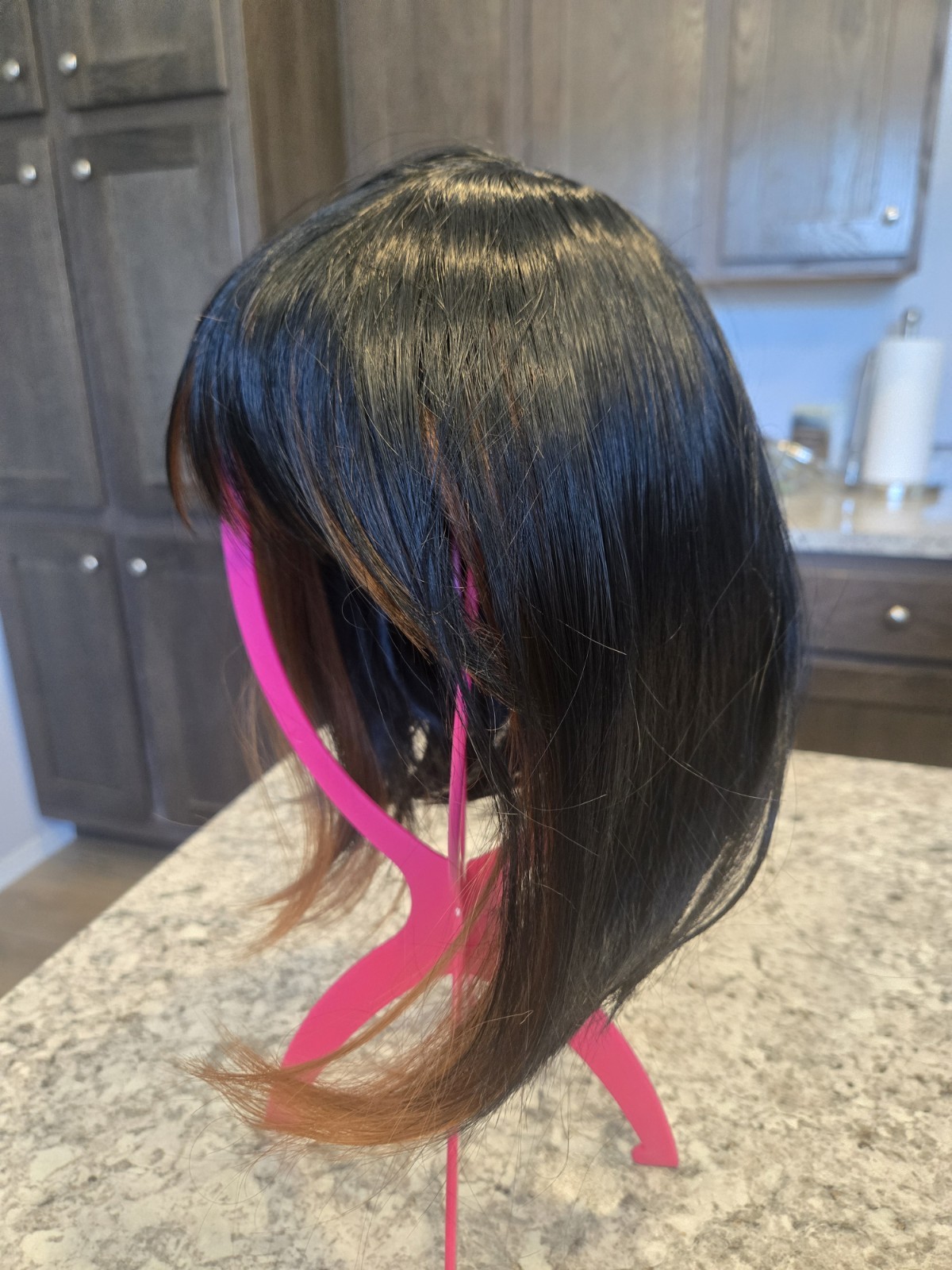 Peek A Boo 10″ Bob Wig With Hair Nets Dark Brown W/light Brown Accents New