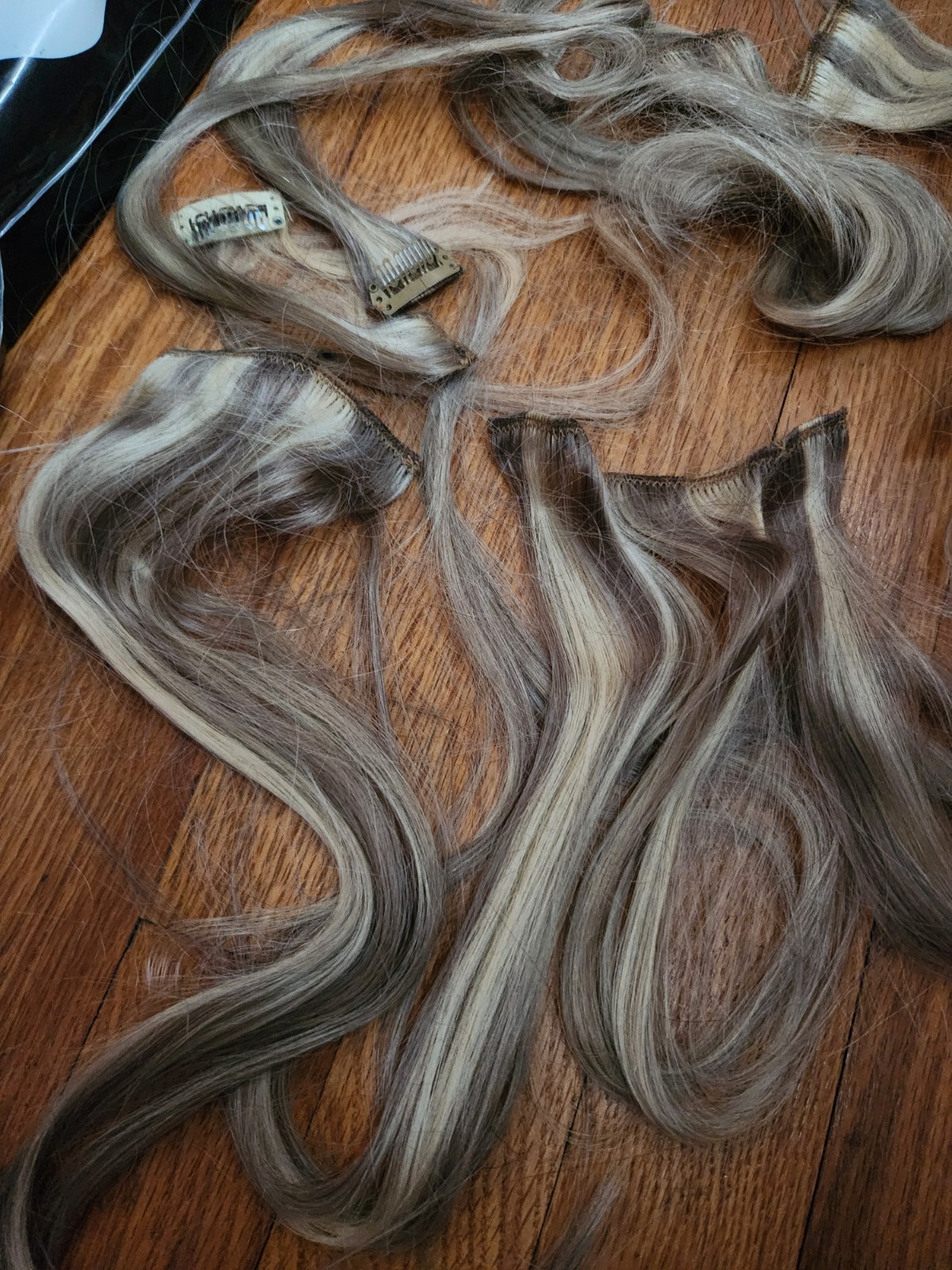 CLIP-IN HAIR Golden Blonde Highlights Human Hair Extensions #18-613 – 15”(70G)