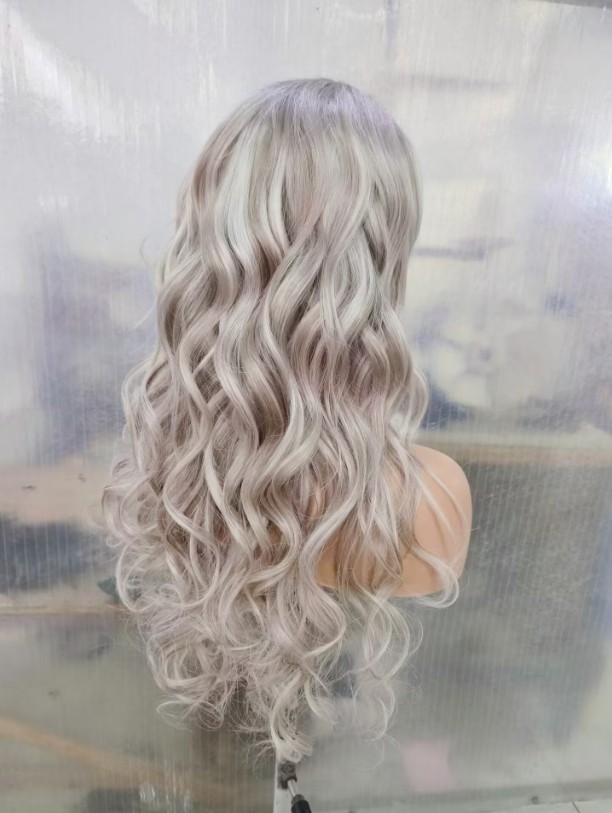 20Inch 13X4 Lace Front Wig Human Hair Wig Ombre Highlight Blonde Wig