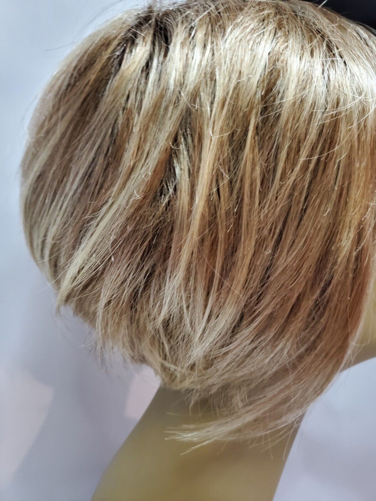 Estetica Wigs naturalle jett rh1488rt8 blonde short blonde roots straight #3636
