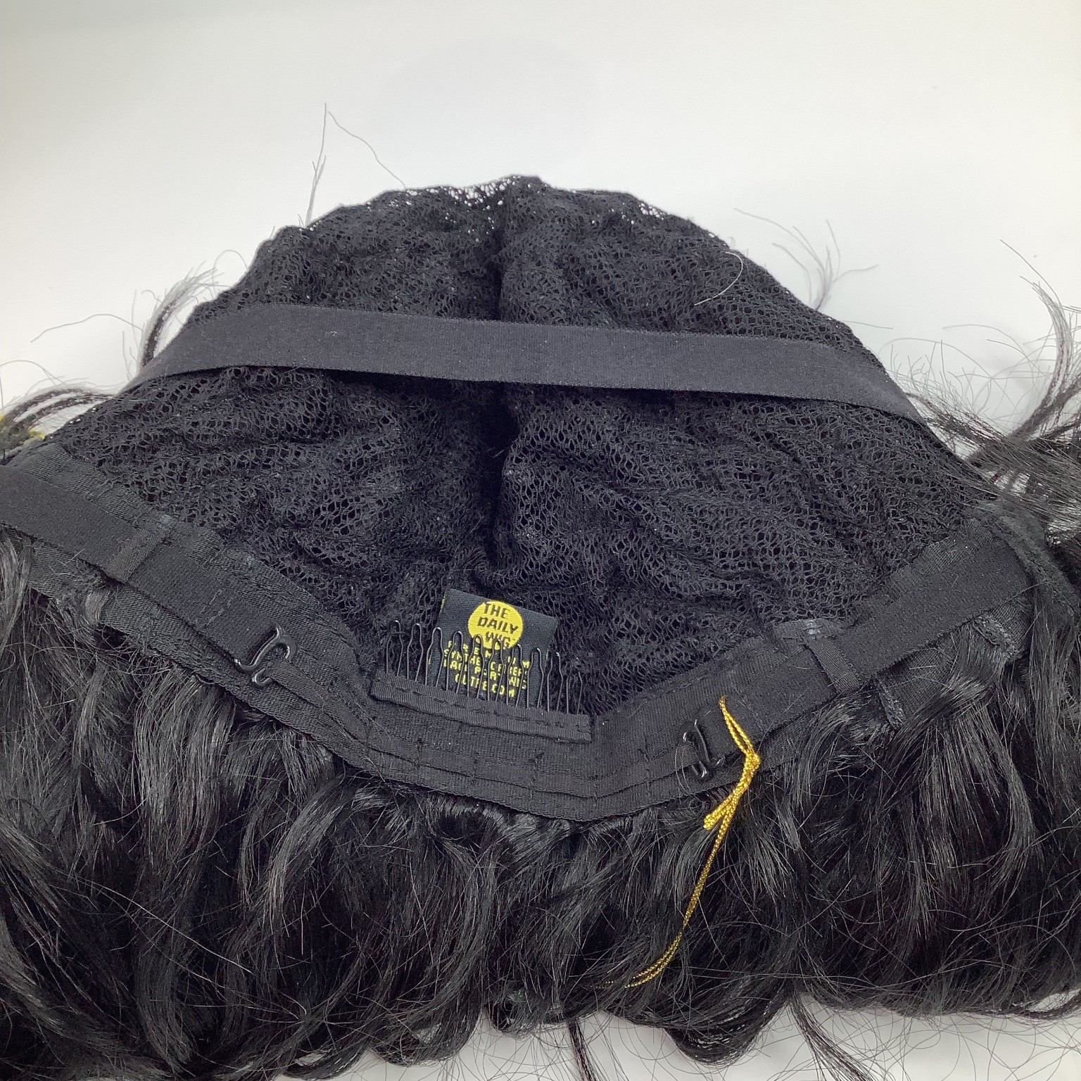 Outre THE DAILY WIG KERRYANN 18″ Lace Part Wig Synthetic Fiber Color 1 Black