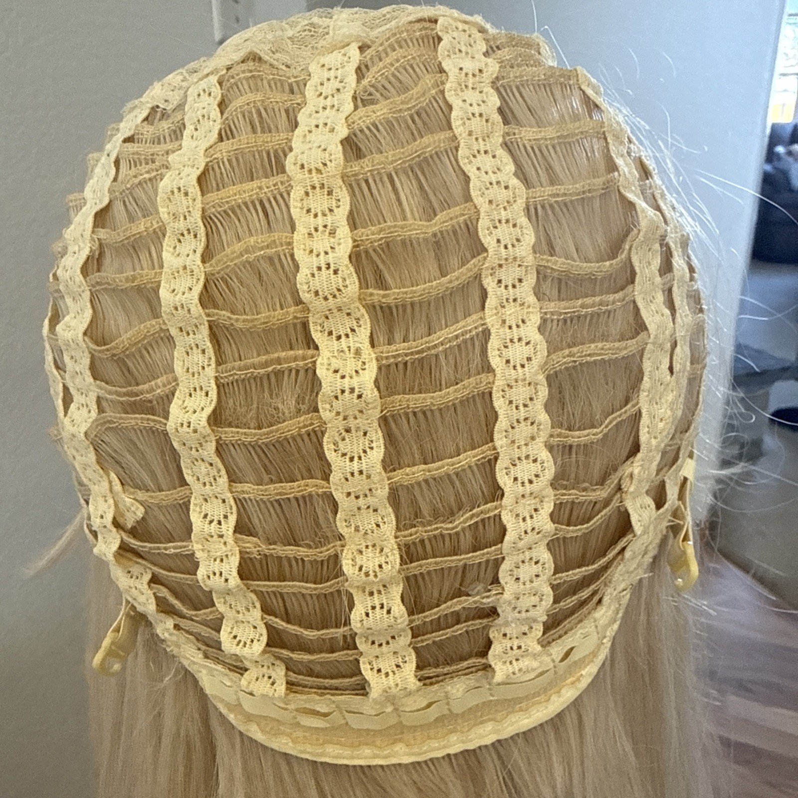 New 400 Lace Cap So Soft Feels Real 28” 613 Blonde Lace Cap Curtain Bangs 400