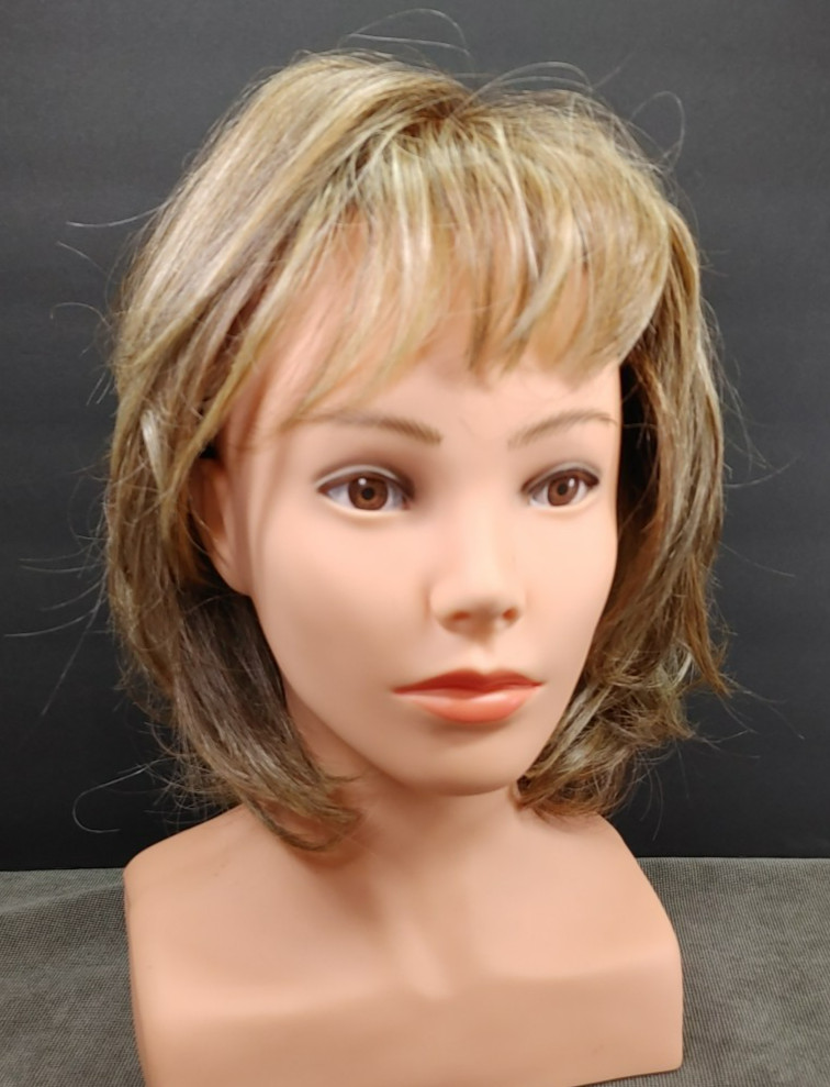 Raquel Welch Wig Mono Top Hand Tied Large *FLAW Layers Bangs Blonde/Brown