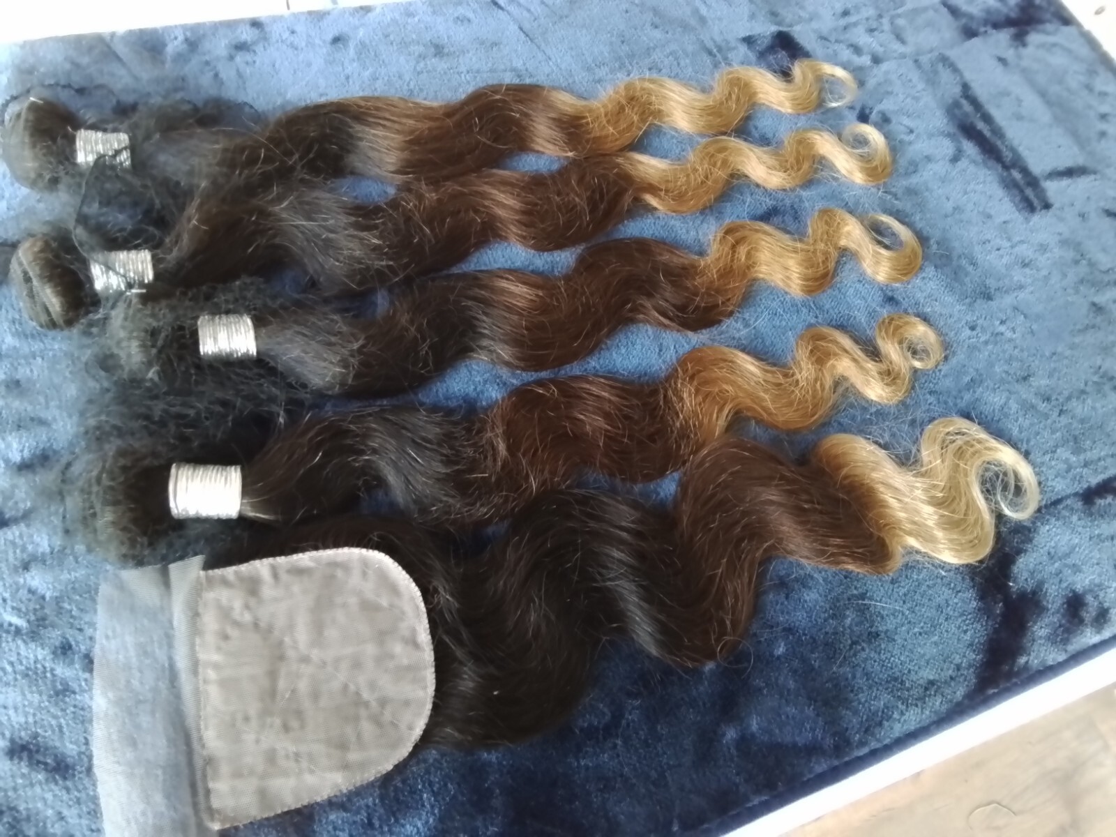 12A 3TONES OMBRE BRAZILIAN VIRGIN HAIR 24+24+26+28&24INCH SILK BASE CLOSURE 450g