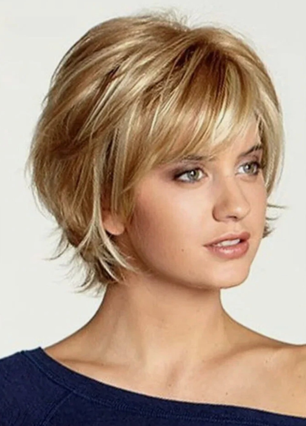 New Short Choppy Layered Wavy Hair Blend Capless Wig Natural Daily Mix Blonde