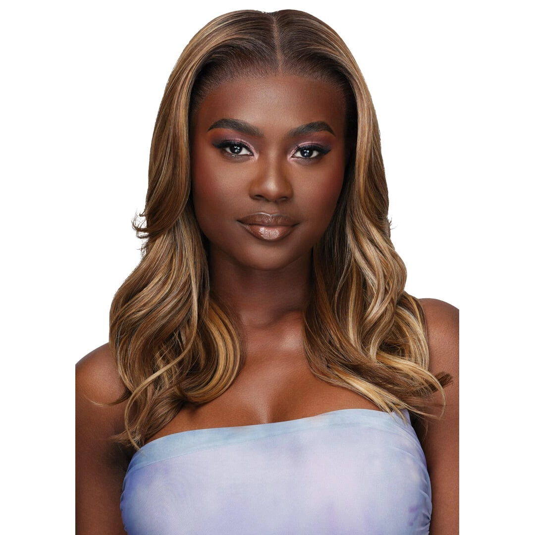 Outre 100% Fully Hand-tied Wig – Hhb-loose Body Wave 18″