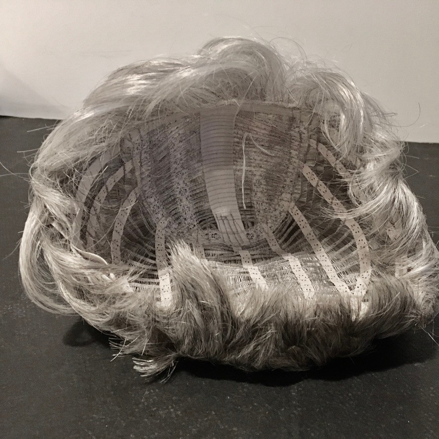 Estetica Wefted Light 3-Tone Grey Blend Synthetic Wig + Wig Care Items (Vikki?)