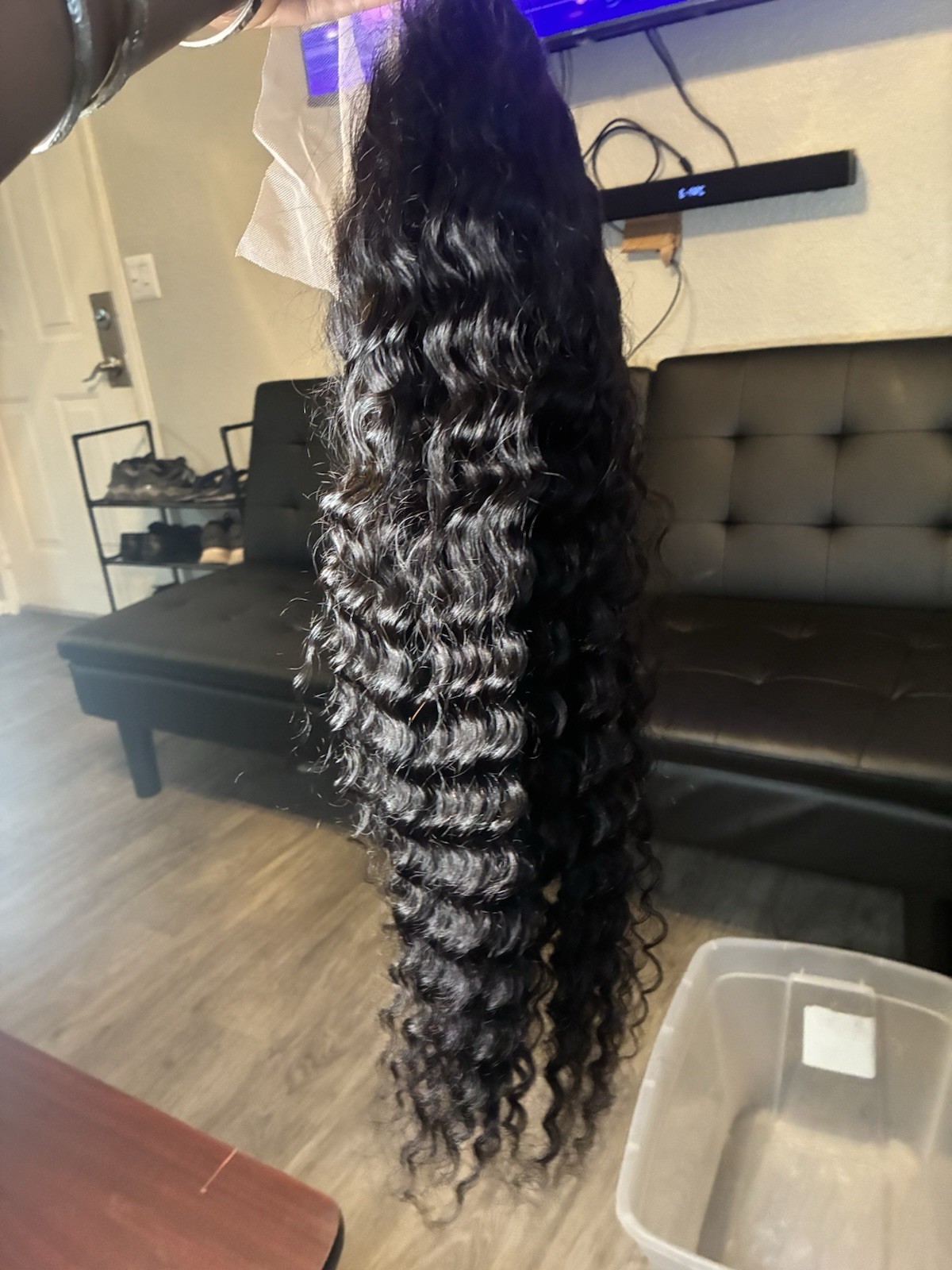 Human Hair Weft Hair Extension 26 in Curly Texture Black Shade
