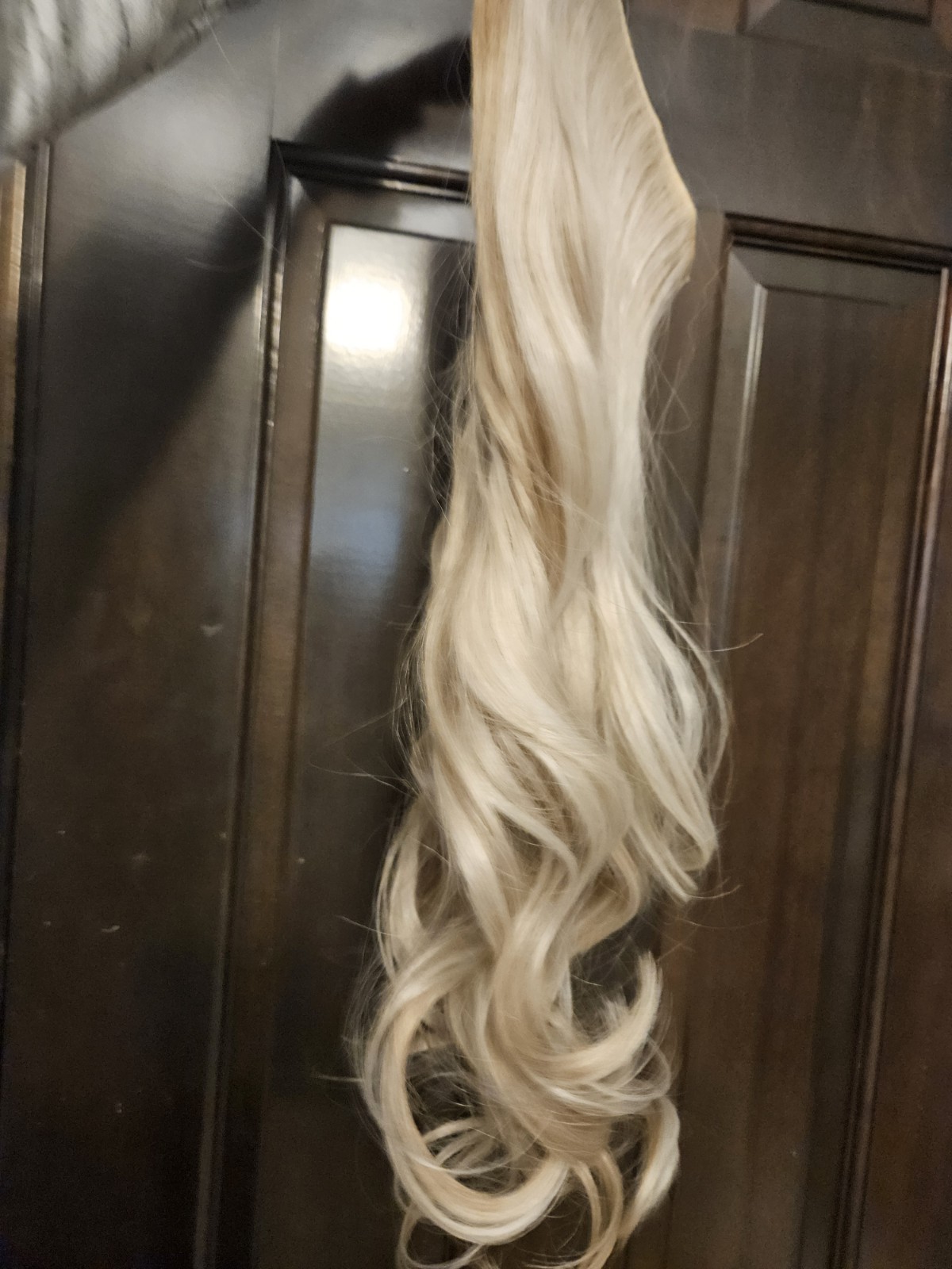 BEAUTIFUL Creamy Light Blonde One Hairpiece Invisible Extensions Wavy Hair