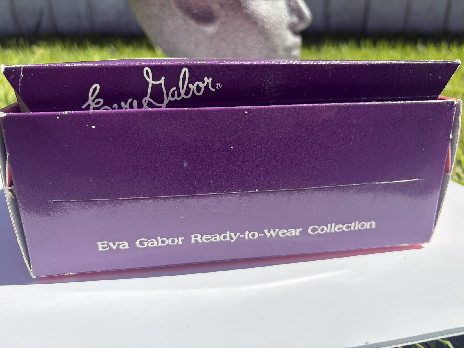vtg Eva Gabor Perma-Lift Wig Acrylic Gray Curls Short color:34 in Original Box