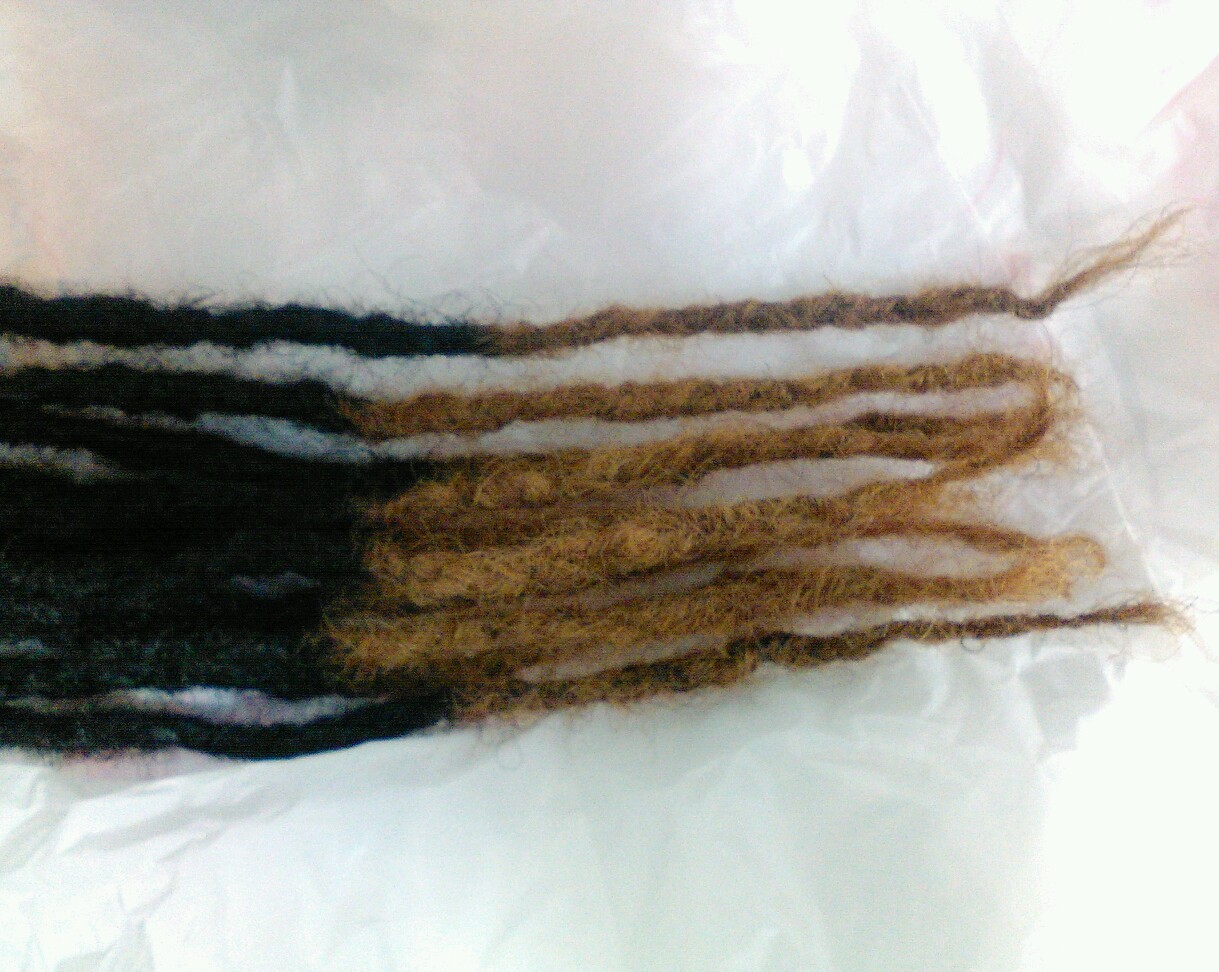 Dreadlocks 100% Human Hair handmade 10 pc 9″, 14″, 20″ ombre 1/4″ 1cm thick.