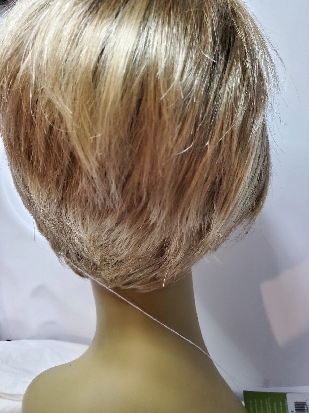 Estetica Wigs naturalle jett rh1488rt8 blonde short blonde roots straight #3636