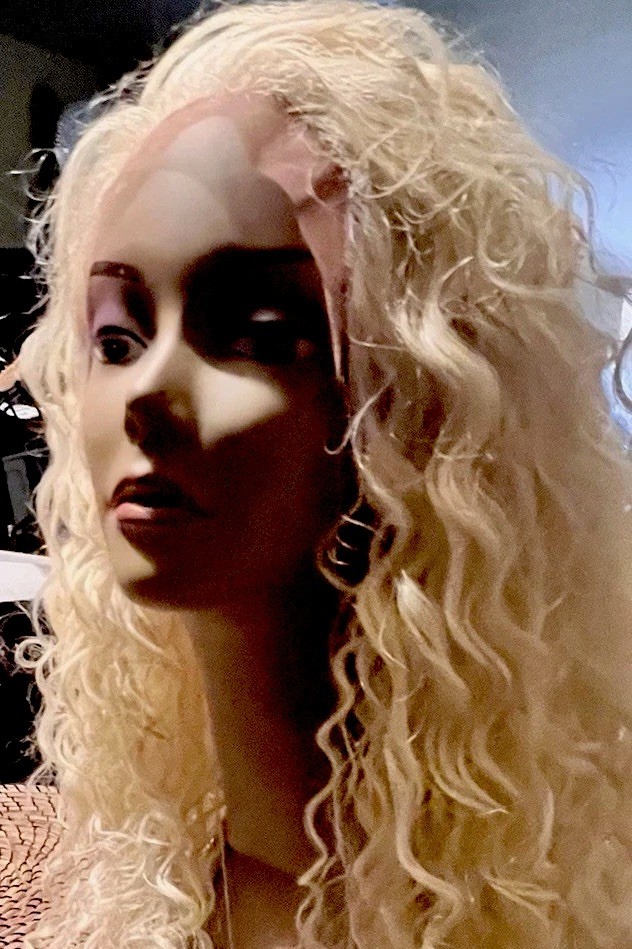 💗SWISS LACE FRONT WIG SPIRAL CURL /BEACH HAND TIED CAP 613 HEAT OK NEW