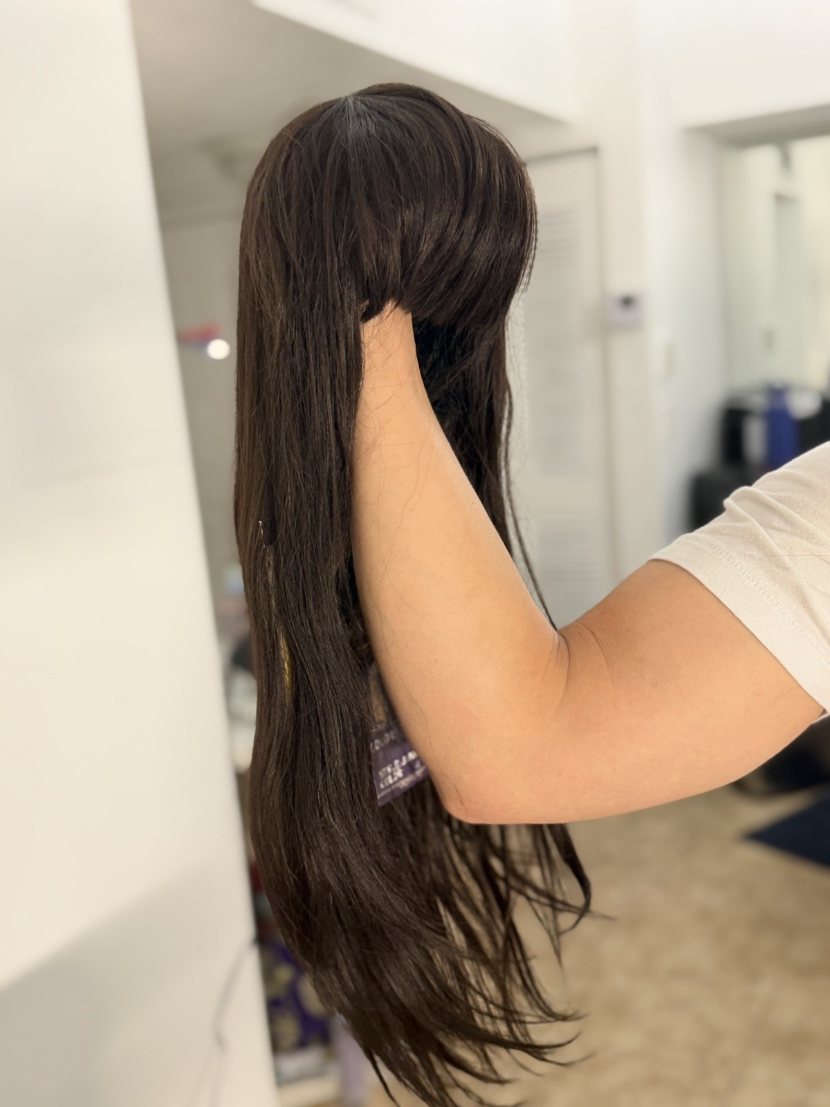 Beautiful wigs. Good quality. Different colors and styles.