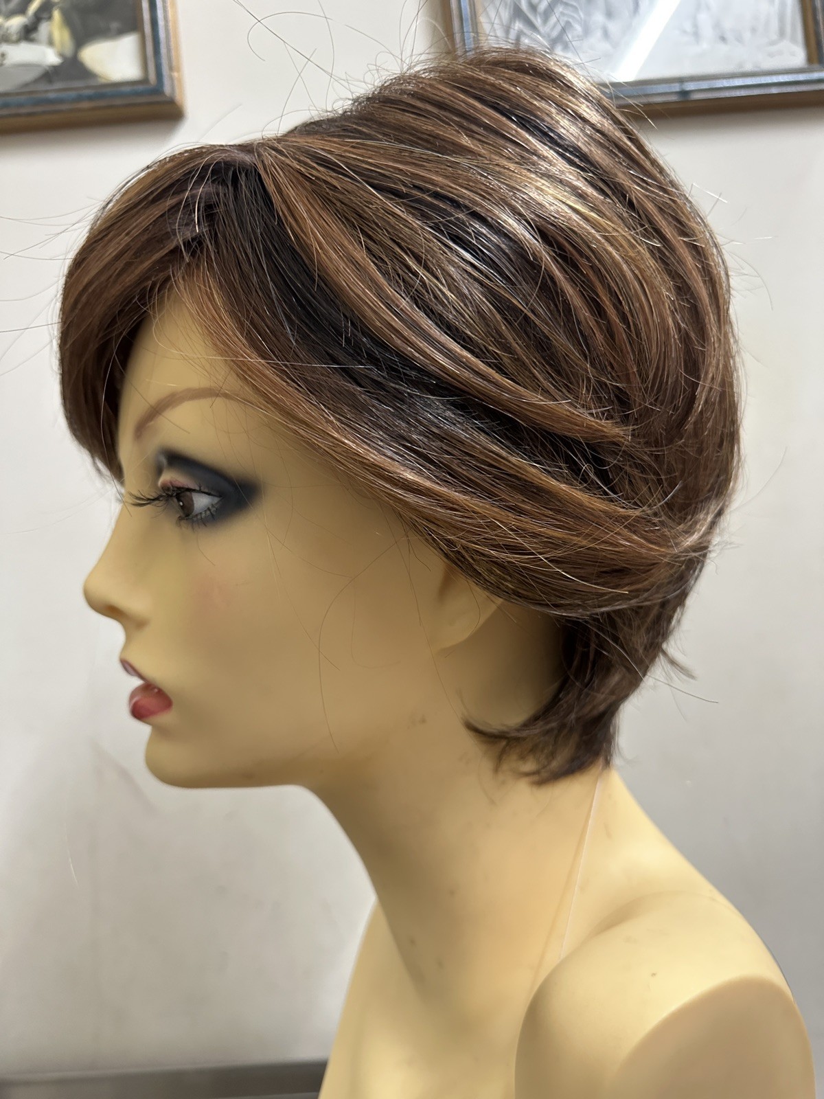 EASY DOES IT-RAQUEL WELCH WIG RL829SShadedHAZELNUTTem/TemLaceFrontMonoPrtMemCap3