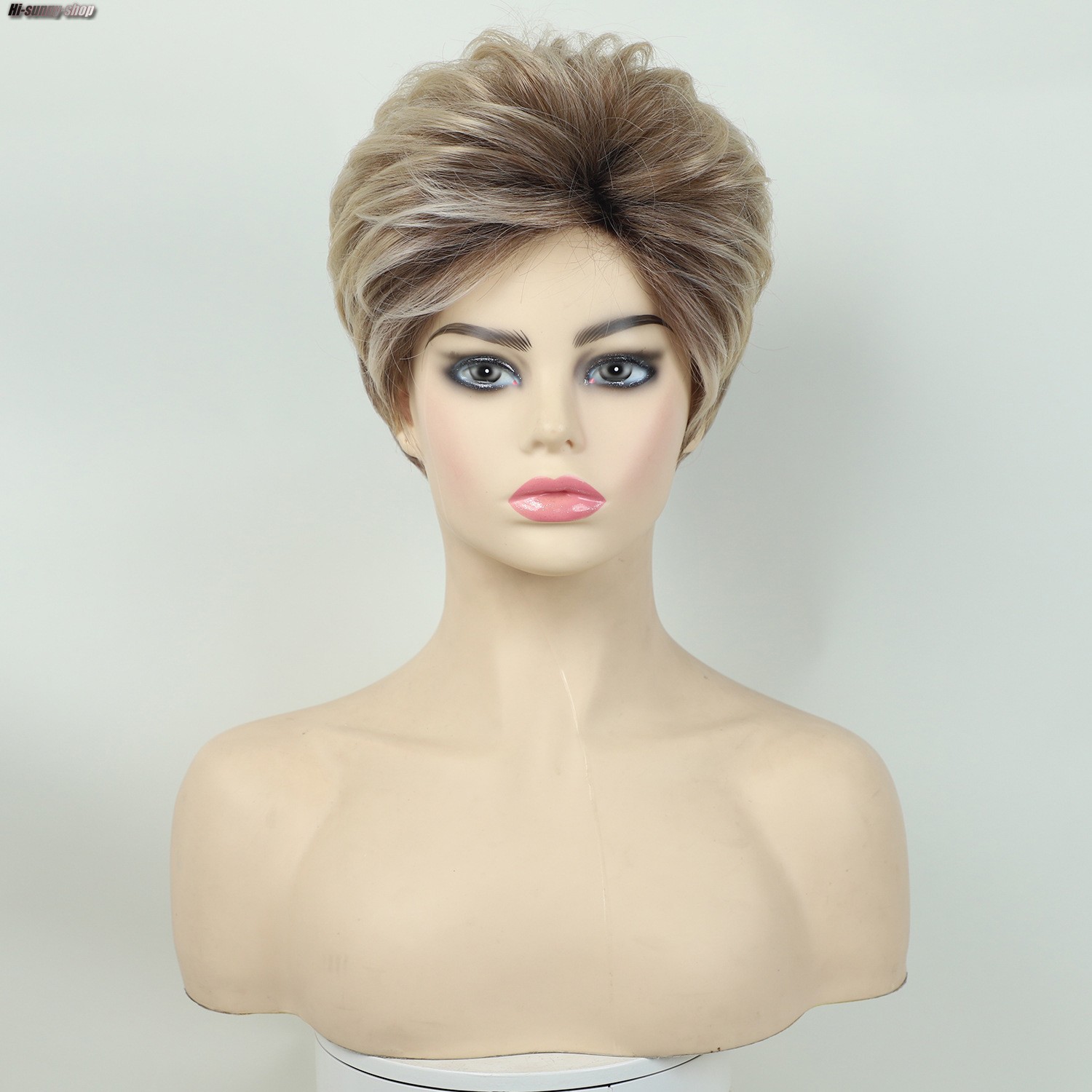 Short Layered Hairstyle Rooted Blonde Mix Synthetic Hair Wigs Women Soft Natural