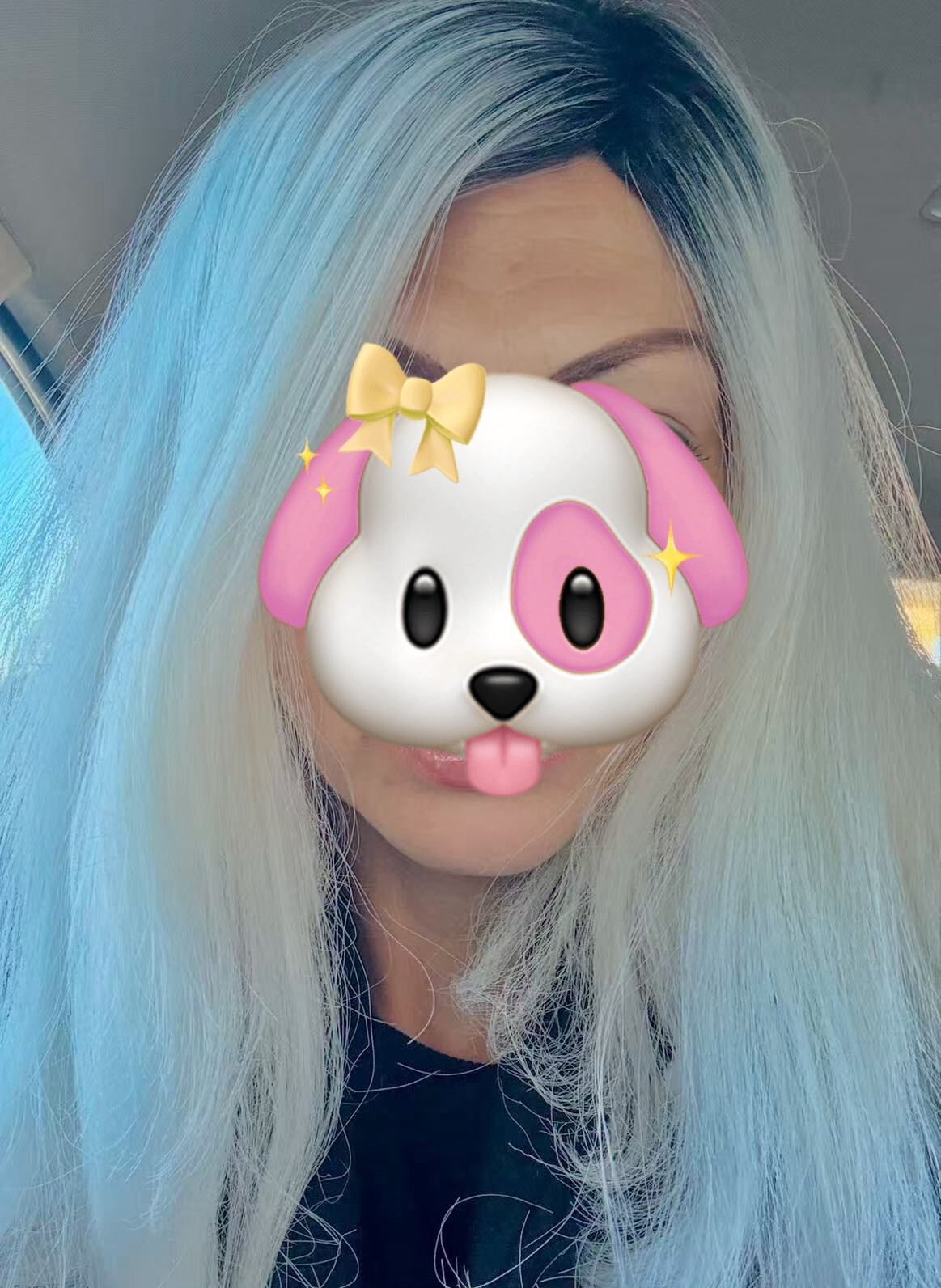 Ash Gray to Silver White Ombre Wavy Curly Blonde Wig Shoulder Length Women Hair