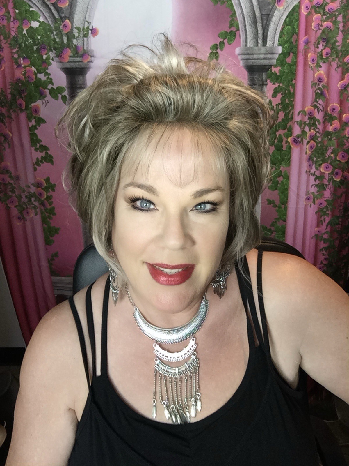 The Wig Company – FASCINATING – Lace Front – Ash Blonde – 17/101